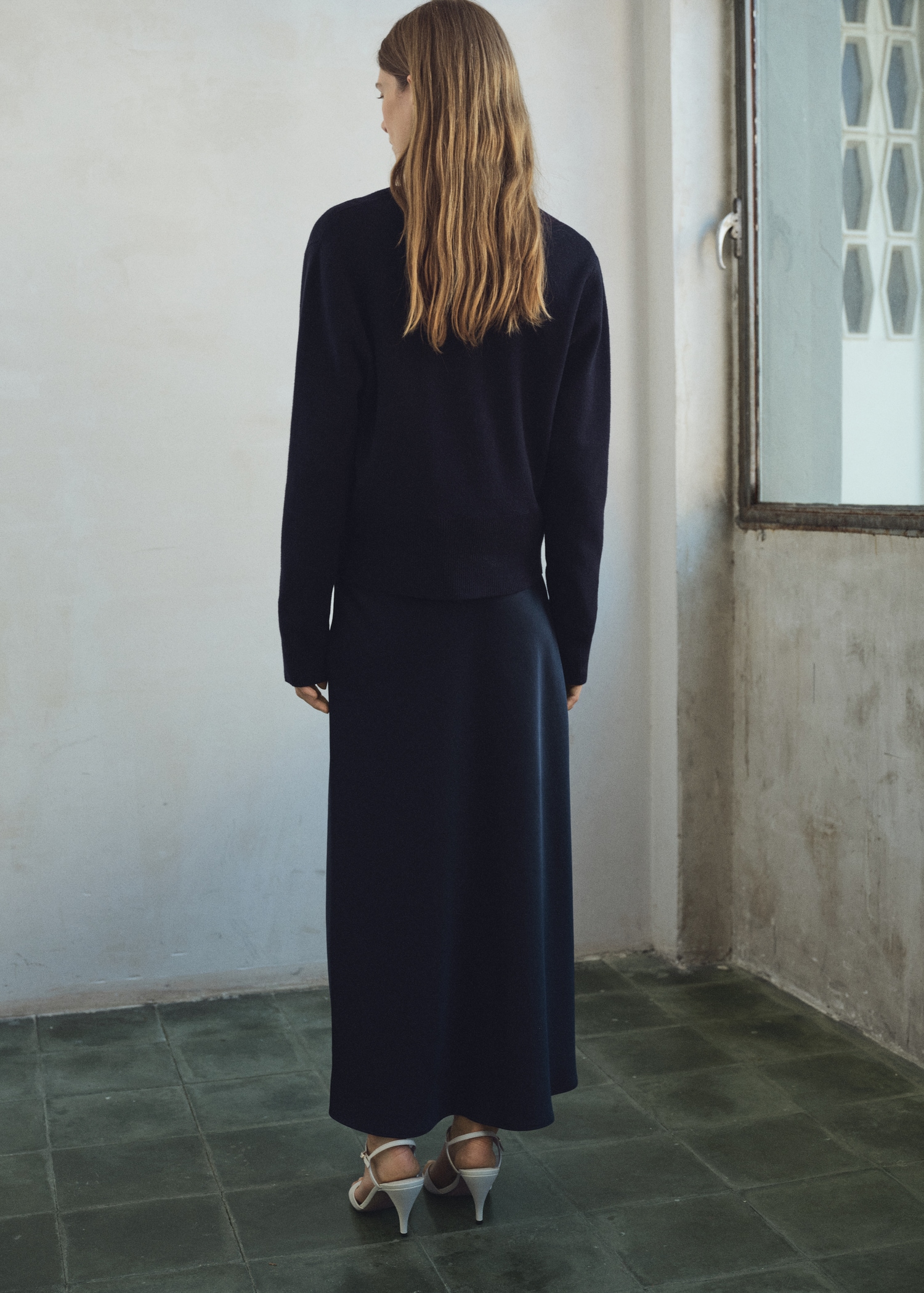 Double-breasted cardigan - Reverse of the article