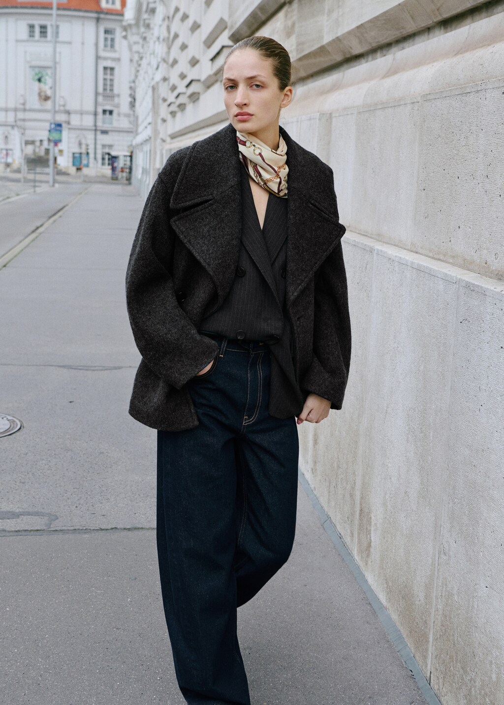 Mango Mid-rise rinse-wash barrel jeans thumbnail