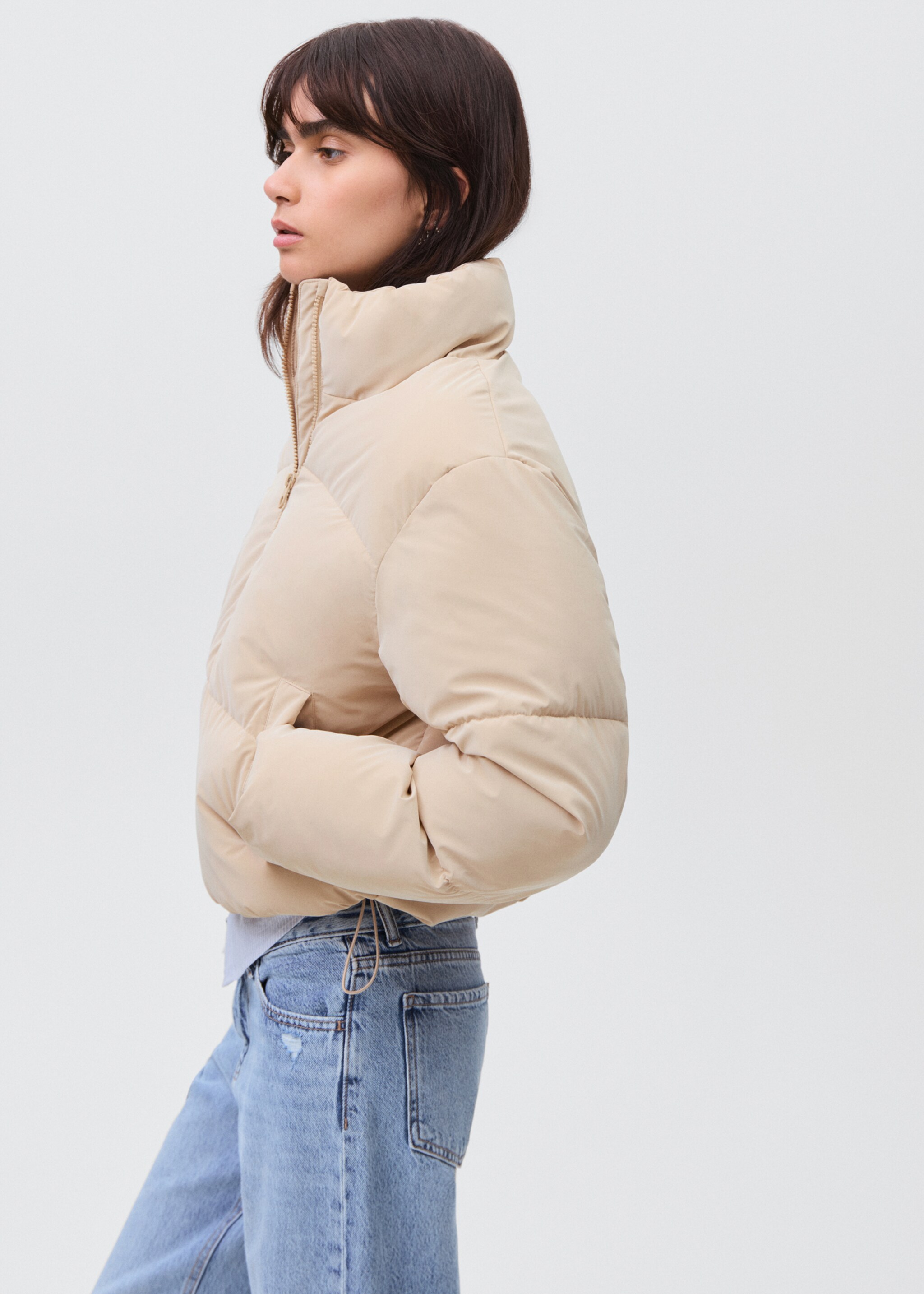 Soft quilted anorak - Details of the article 2, Beige. Ref: 17076325-00.