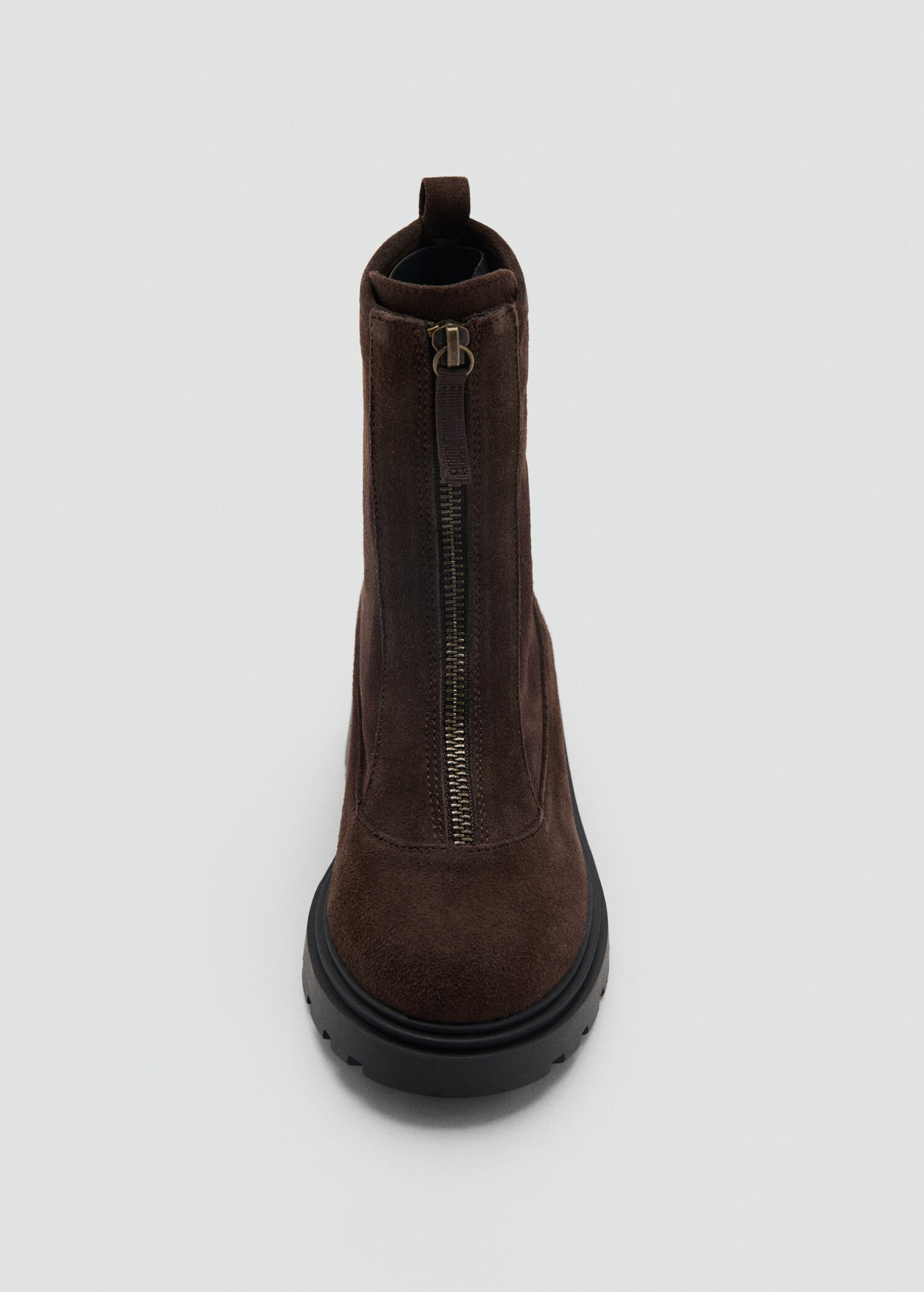 Zipped leather ankle boots - Details of the article 2