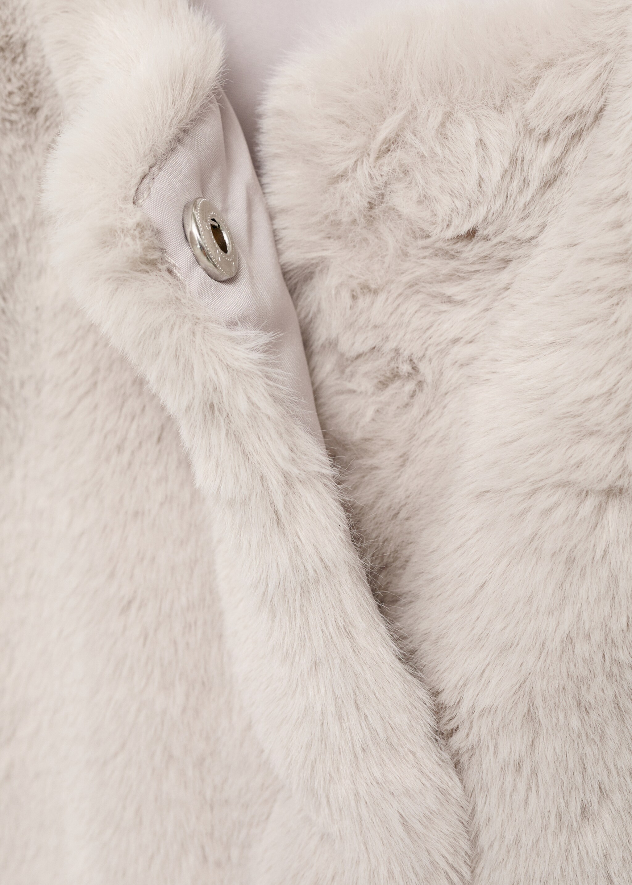 Gilet imitation fourrure - Détail de l'article 8, Gris clair/pastel. Ref: 17076327-00.