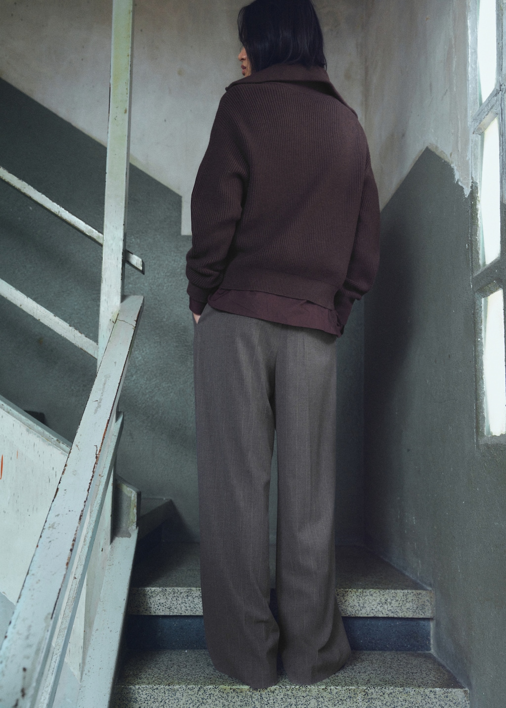 Pleated wide leg trousers