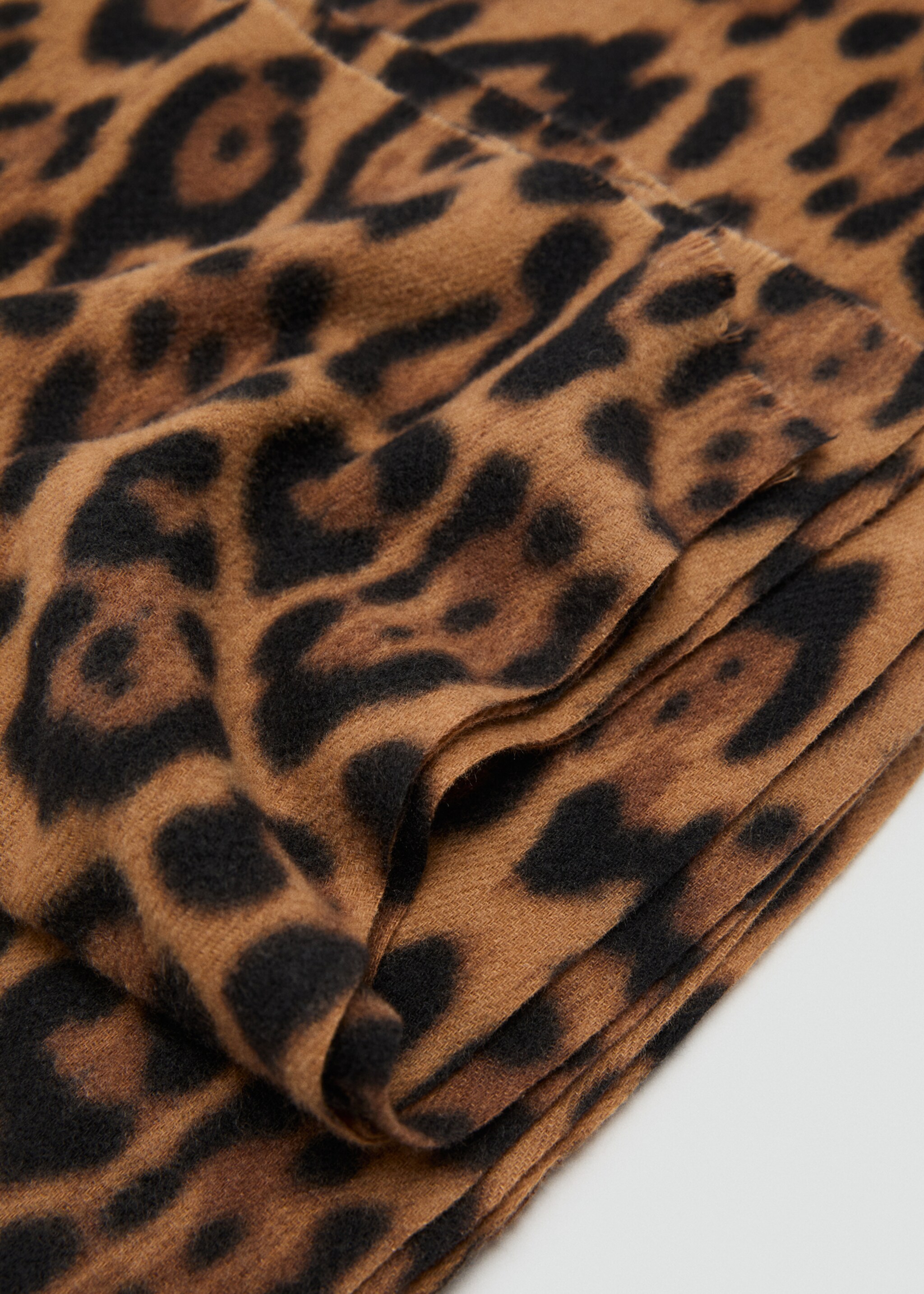 Leopard-print scarf - Medium plane, Brown. Ref: 17076351-00.