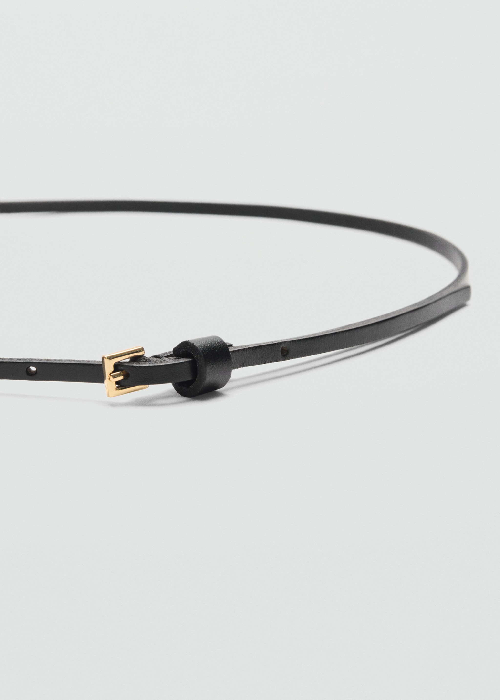 Leather mini-belt - Medium plane, Black. Ref: 17076353-00.