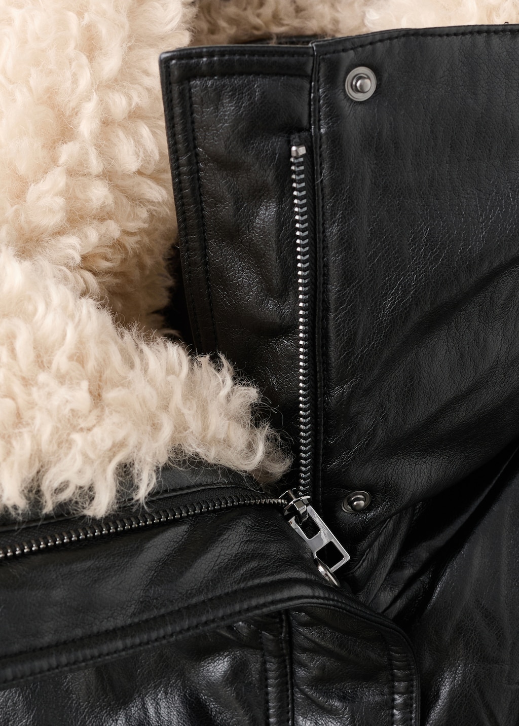Faux-effect jacket with shearling collar