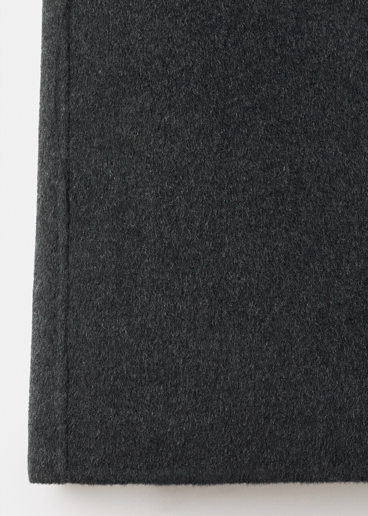 Wool midi-skirt with slit - Details of the article 0