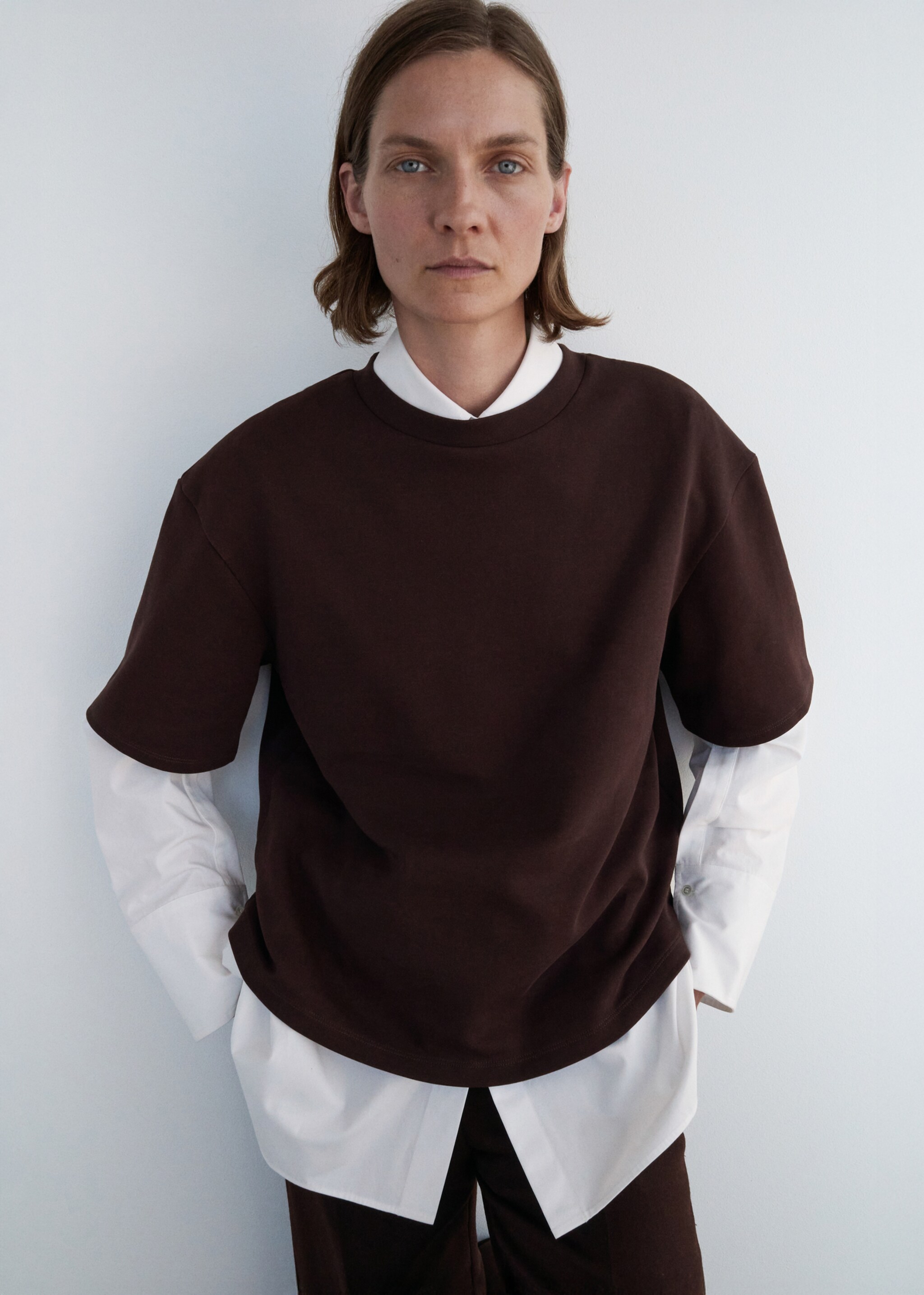 T-shirt en coton oversize - Plan moyen, Marron. Ref: 17076358-00.