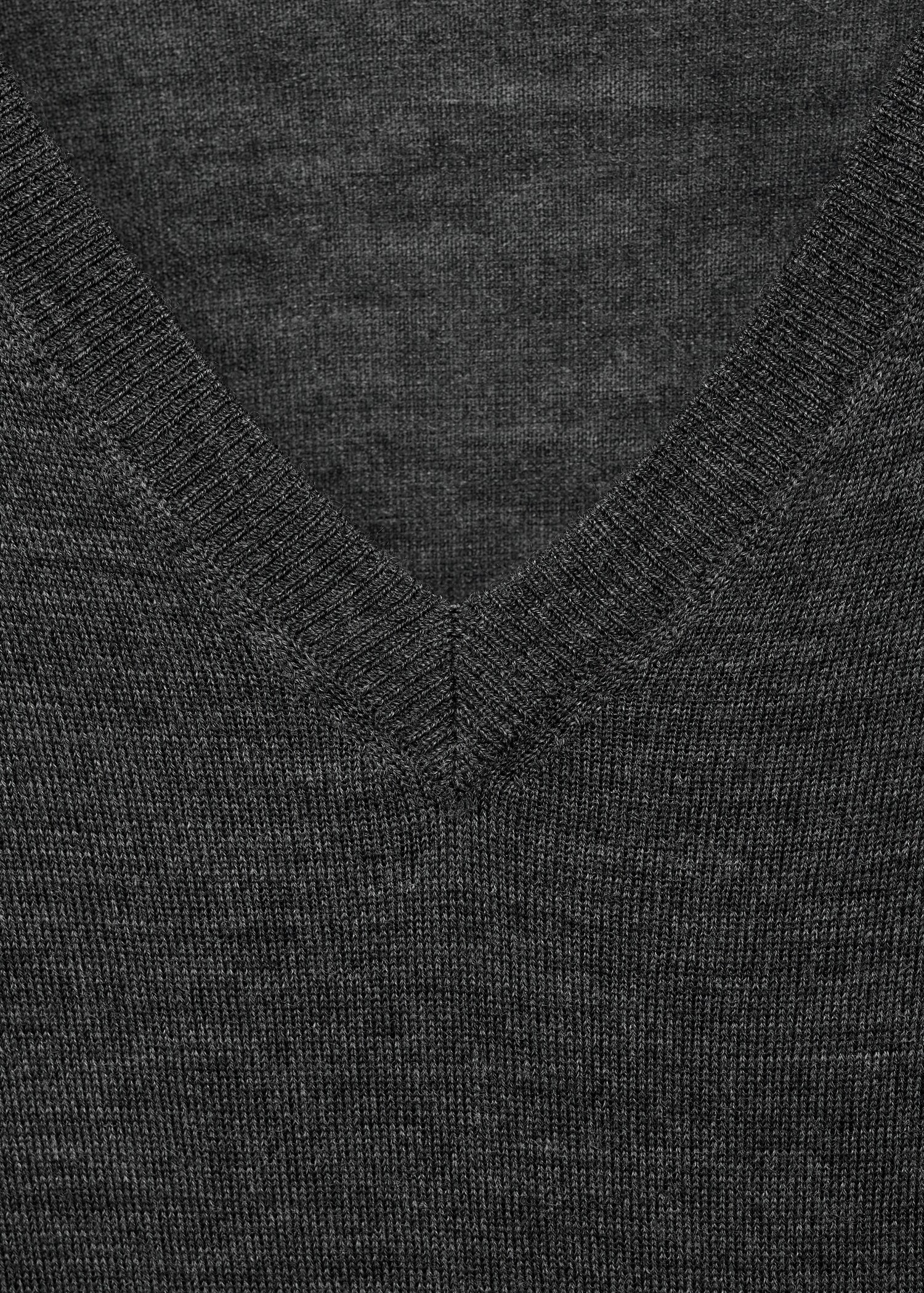 Wool pyjama sweater - Details of the article 8
