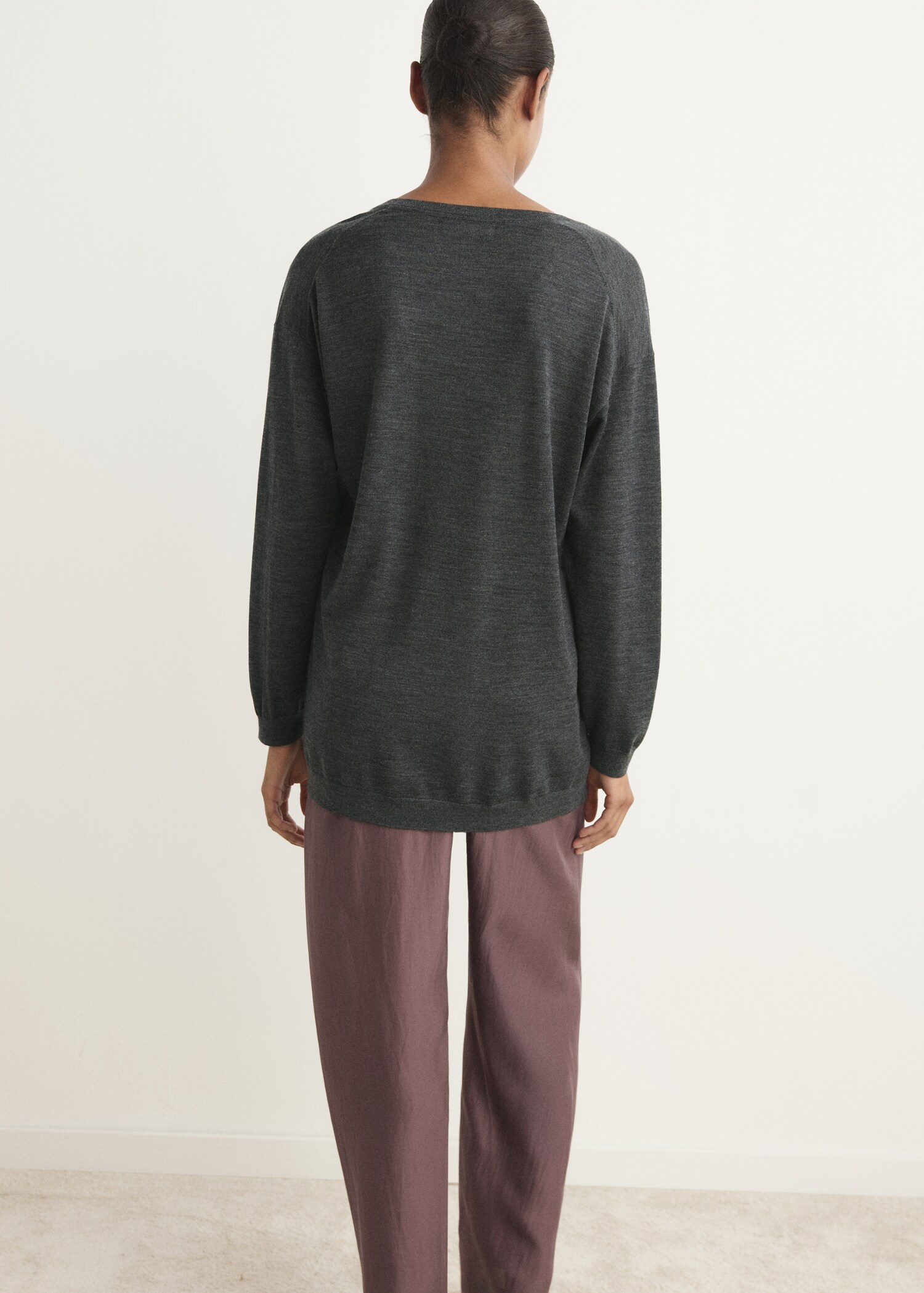 Wool pyjama sweater - Reverse of the article