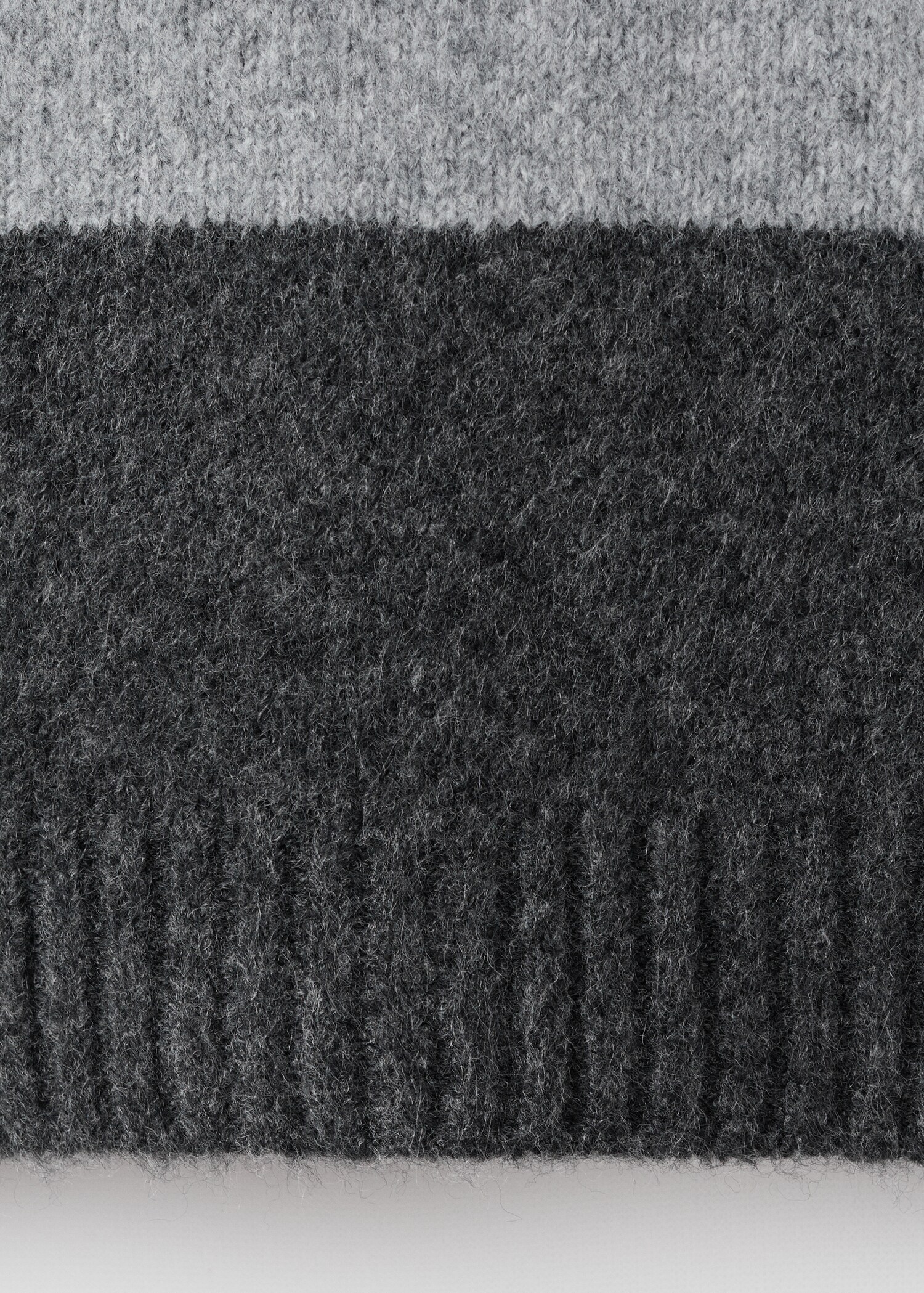 Sweater jai - Details of the article 8