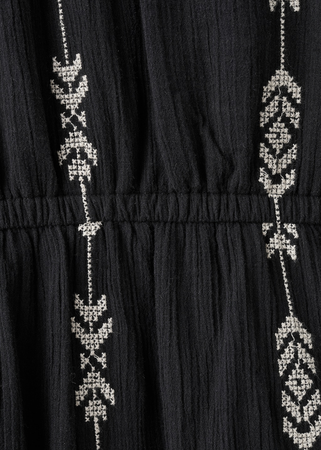 Embroidered flounce dress