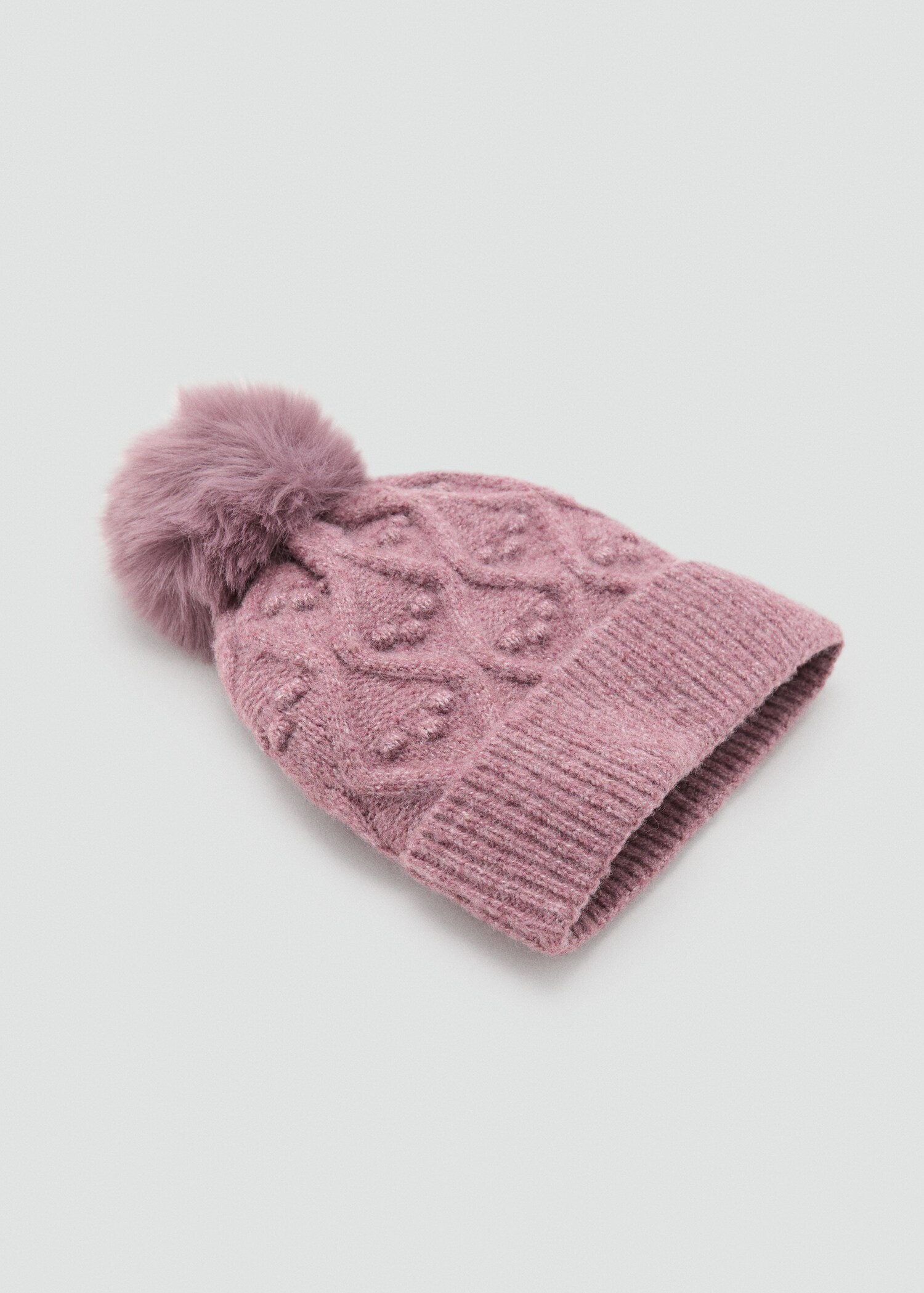 Textured pom-pom hat - Medium plane