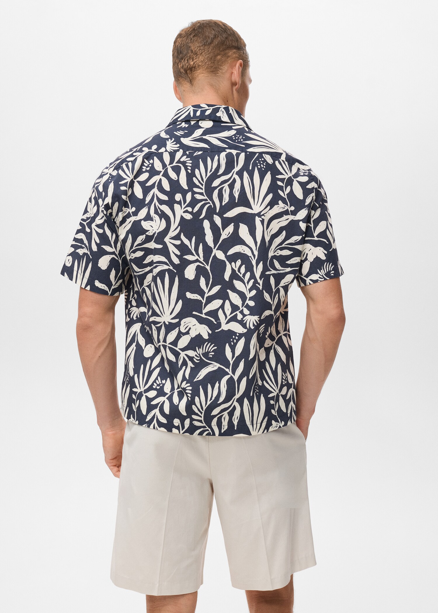 Camisa estampada relaxed fit - Reverso del artículo