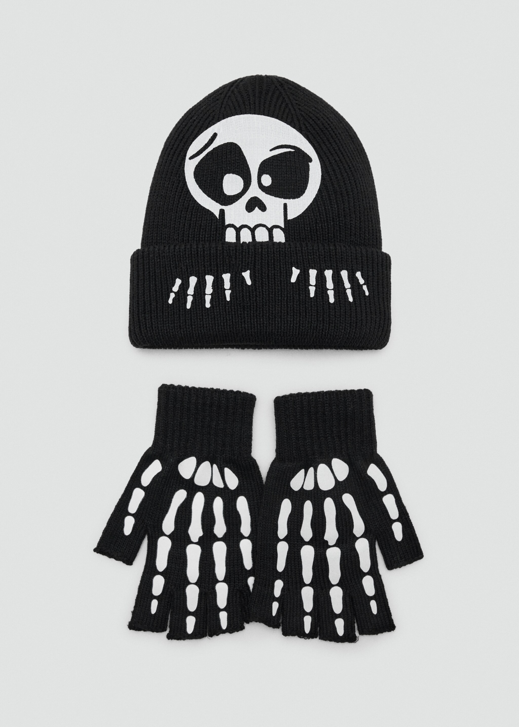 Skull knit beanie - Details of the article 2, Black. Ref: 17077130-00.