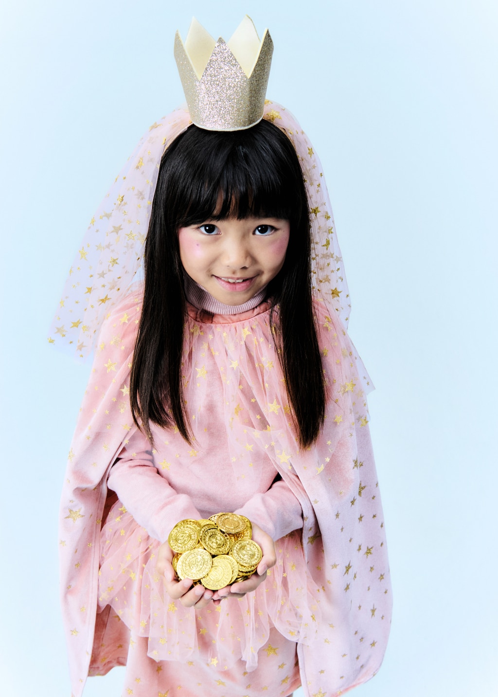 Tulle cape with glitter stars