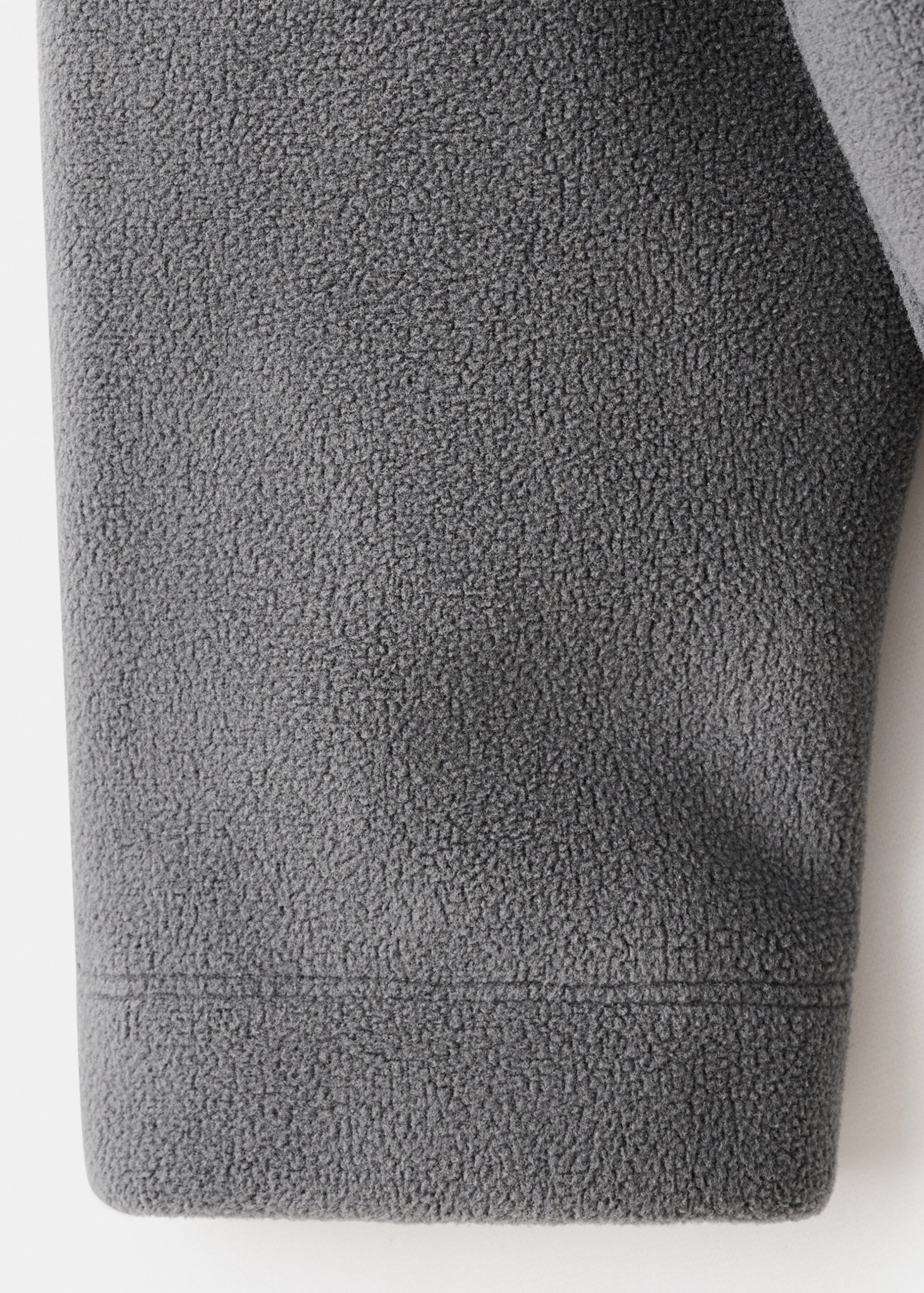 Sweatshirt cold - Details of the article 0, Charcoal. Ref: 17077135-00.