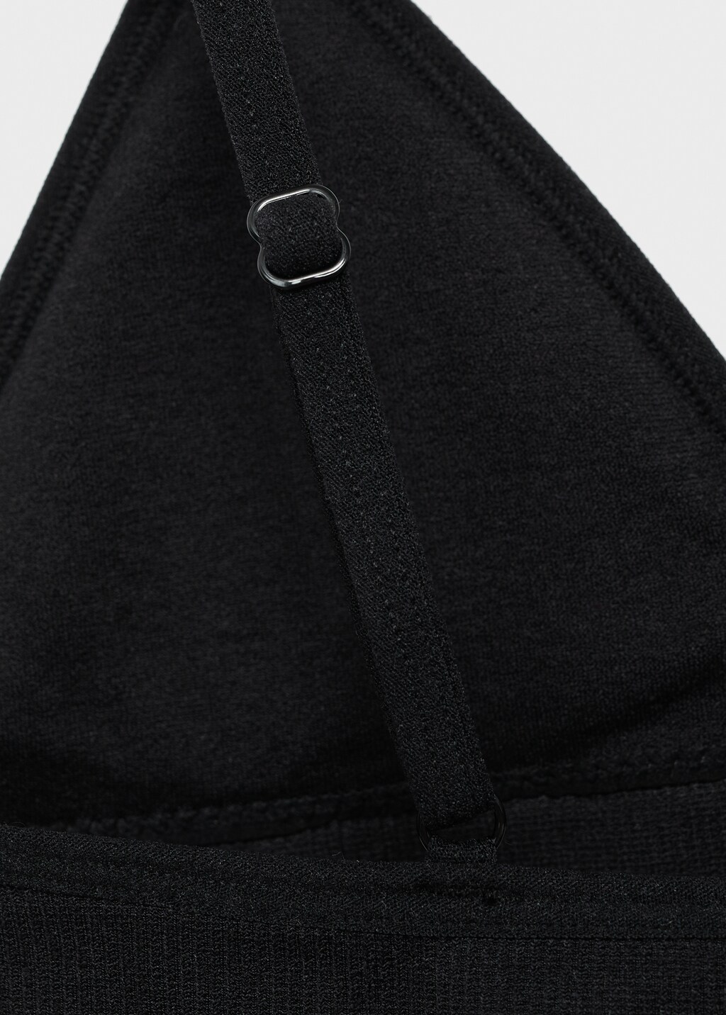 Essential triangle bra