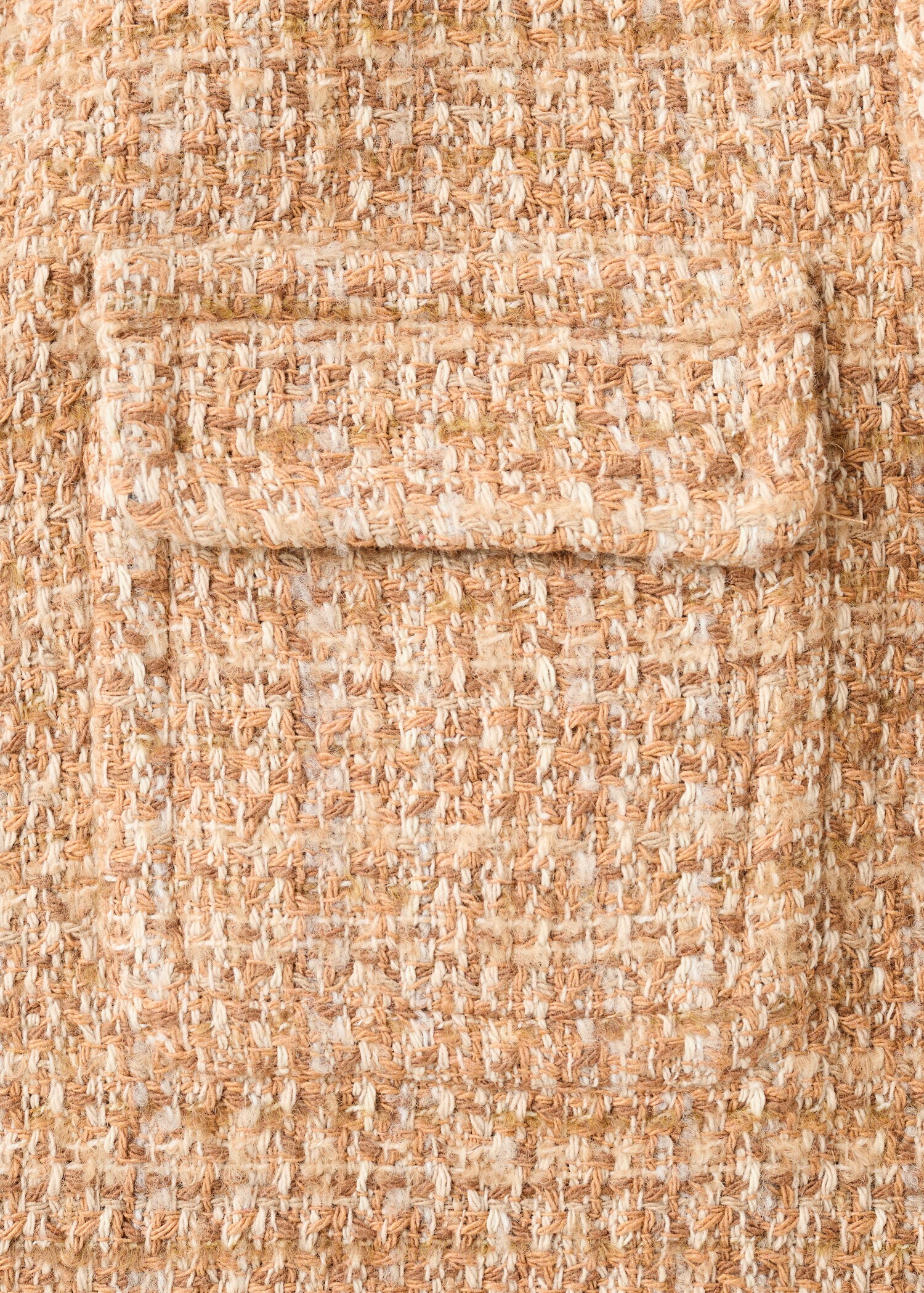 Tweed jacket with frayed ends - Details of the article 0