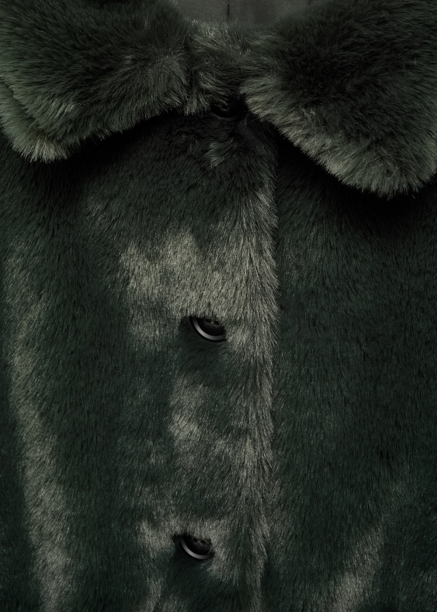 Fur-effect coat - Details of the article 8
