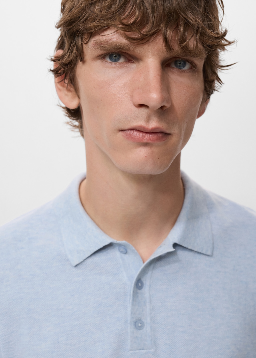 Structured knitted slim-fit polo shirt