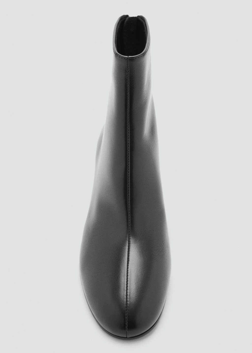 Leather ankle boots with block heel