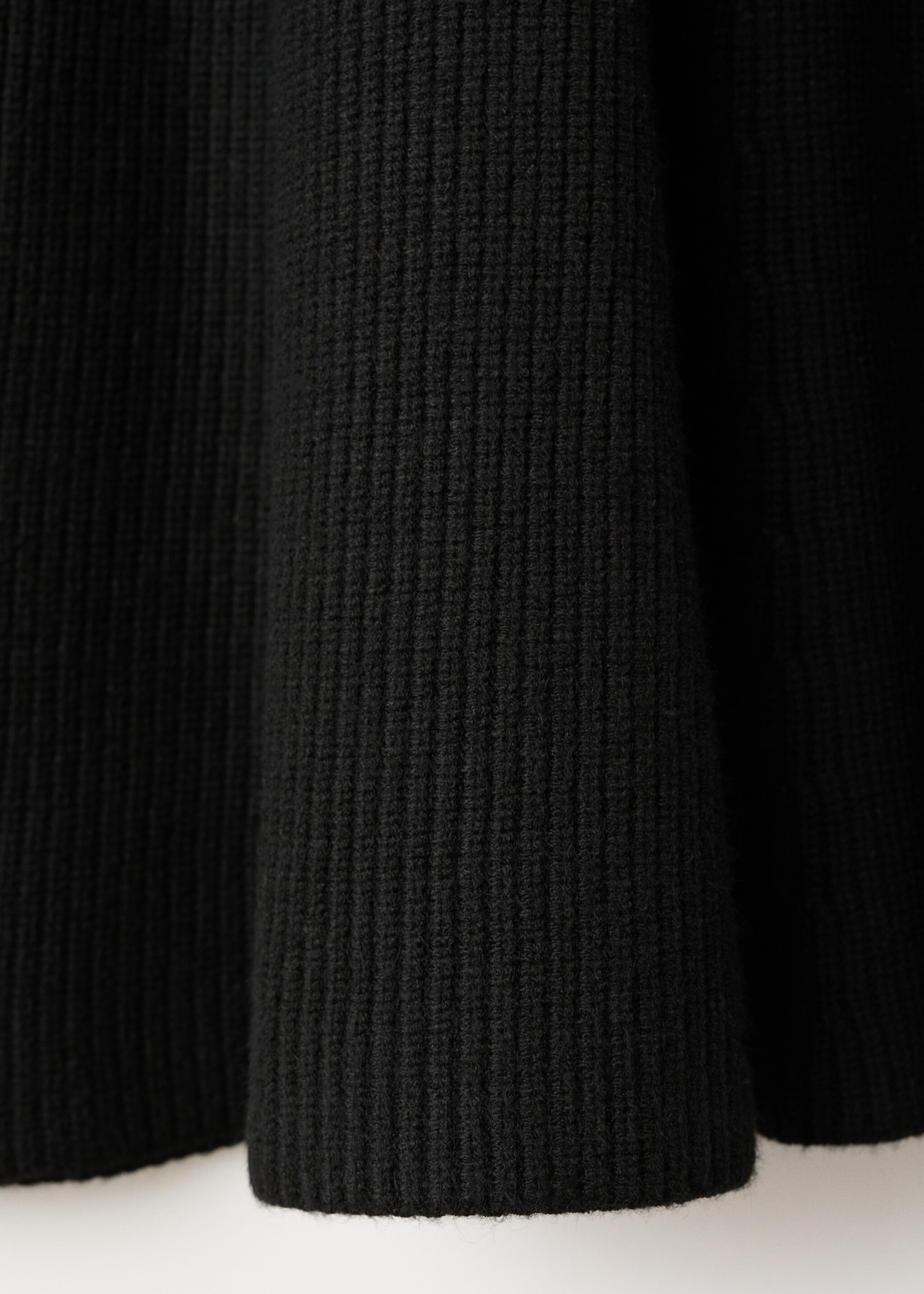 Vestido punto canalé evasé - Detalle del artículo 0, Negro. Ref: 17077779-00.