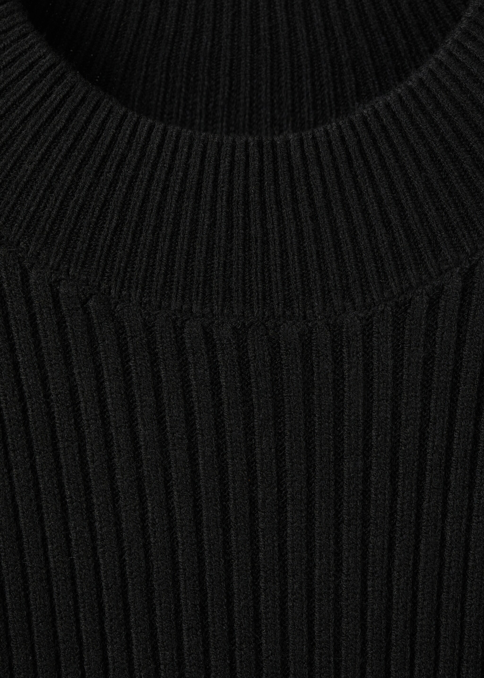 Vestido punto canalé evasé - Detalle del artículo 8, Negro. Ref: 17077779-00.