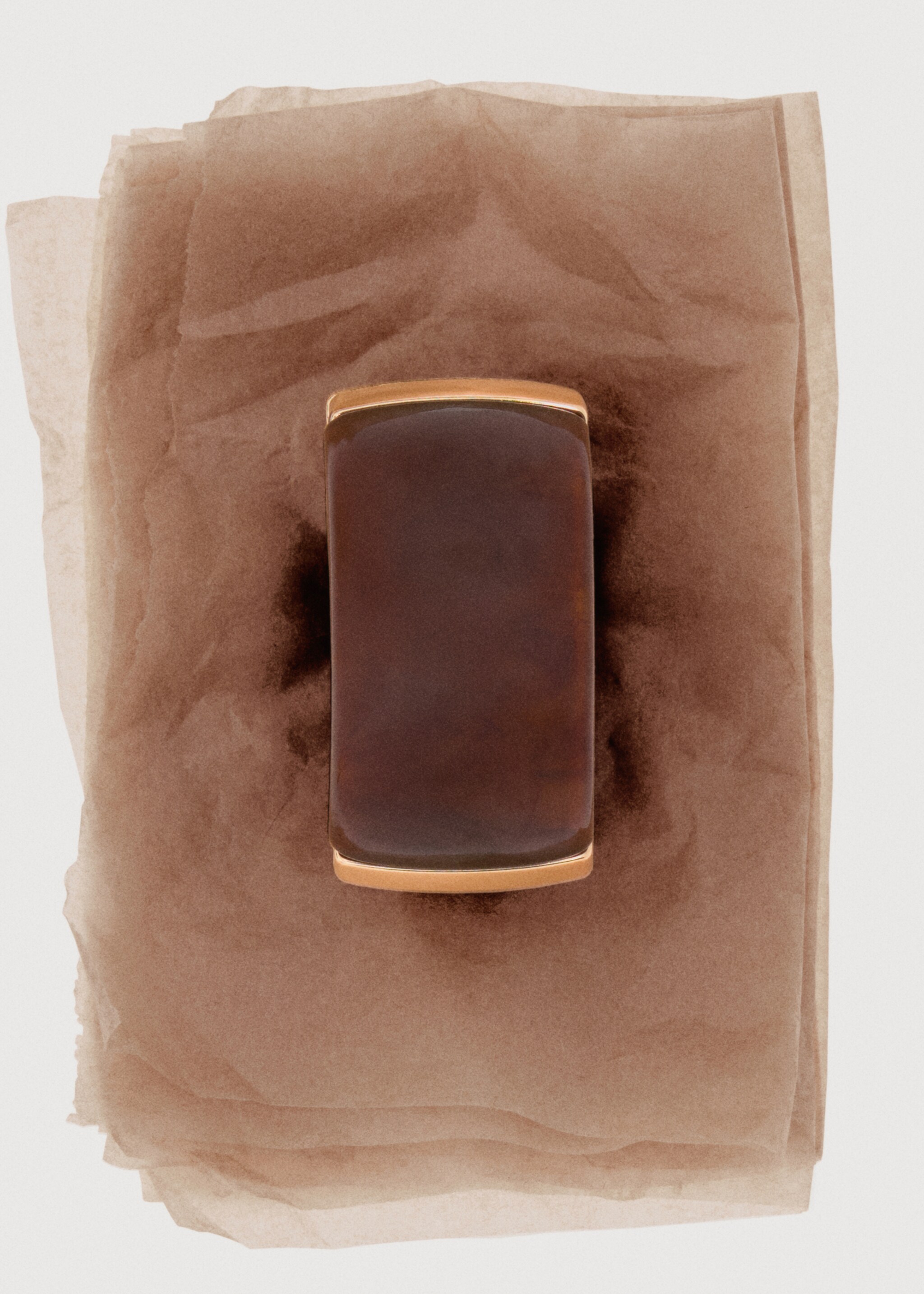 Resin cuff bracelet - Details of the article 7, Brown. Ref: 17077796-00.