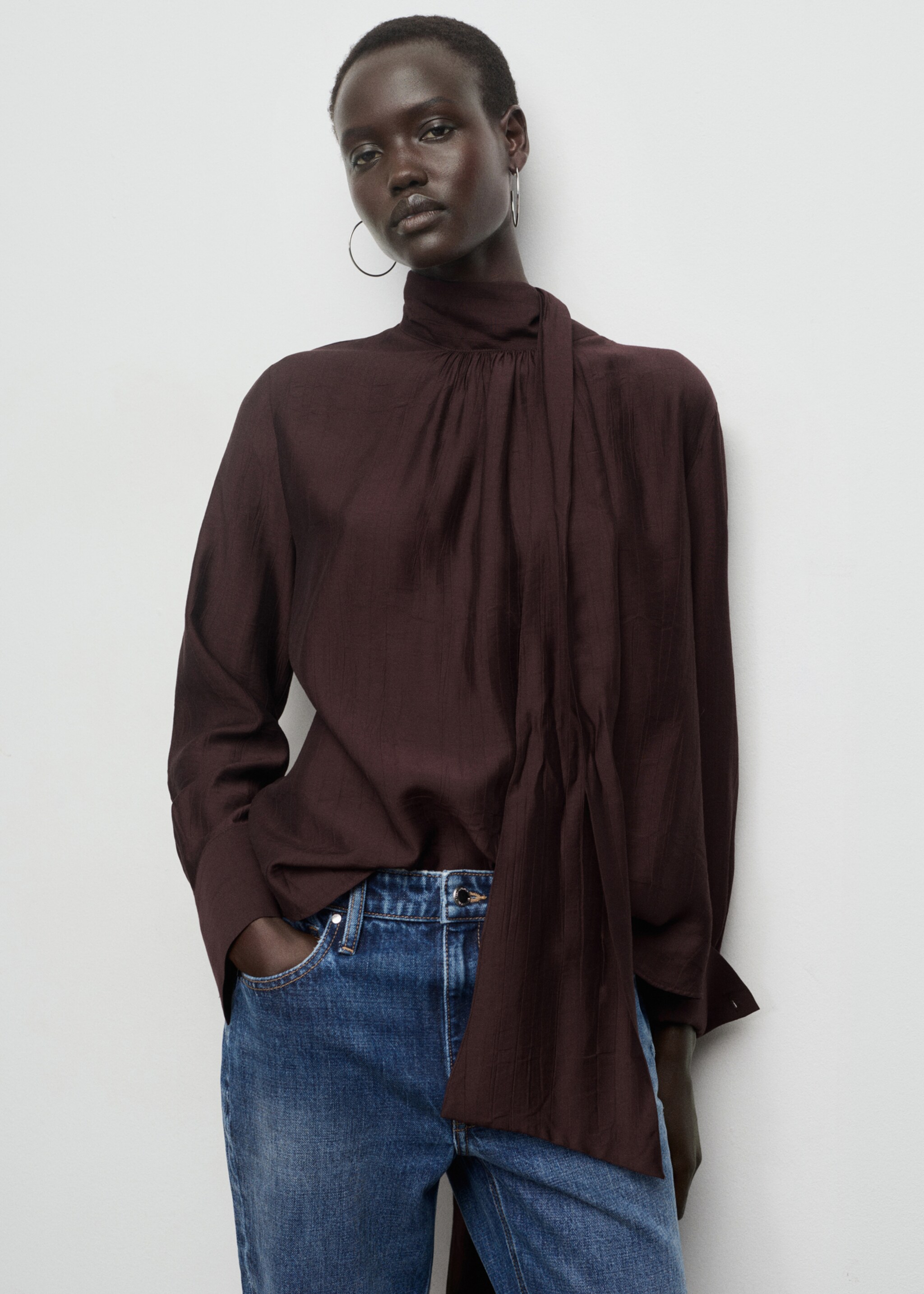 Textured blouse with foulard - Medium plane, Brown. Ref: 17077800-00.