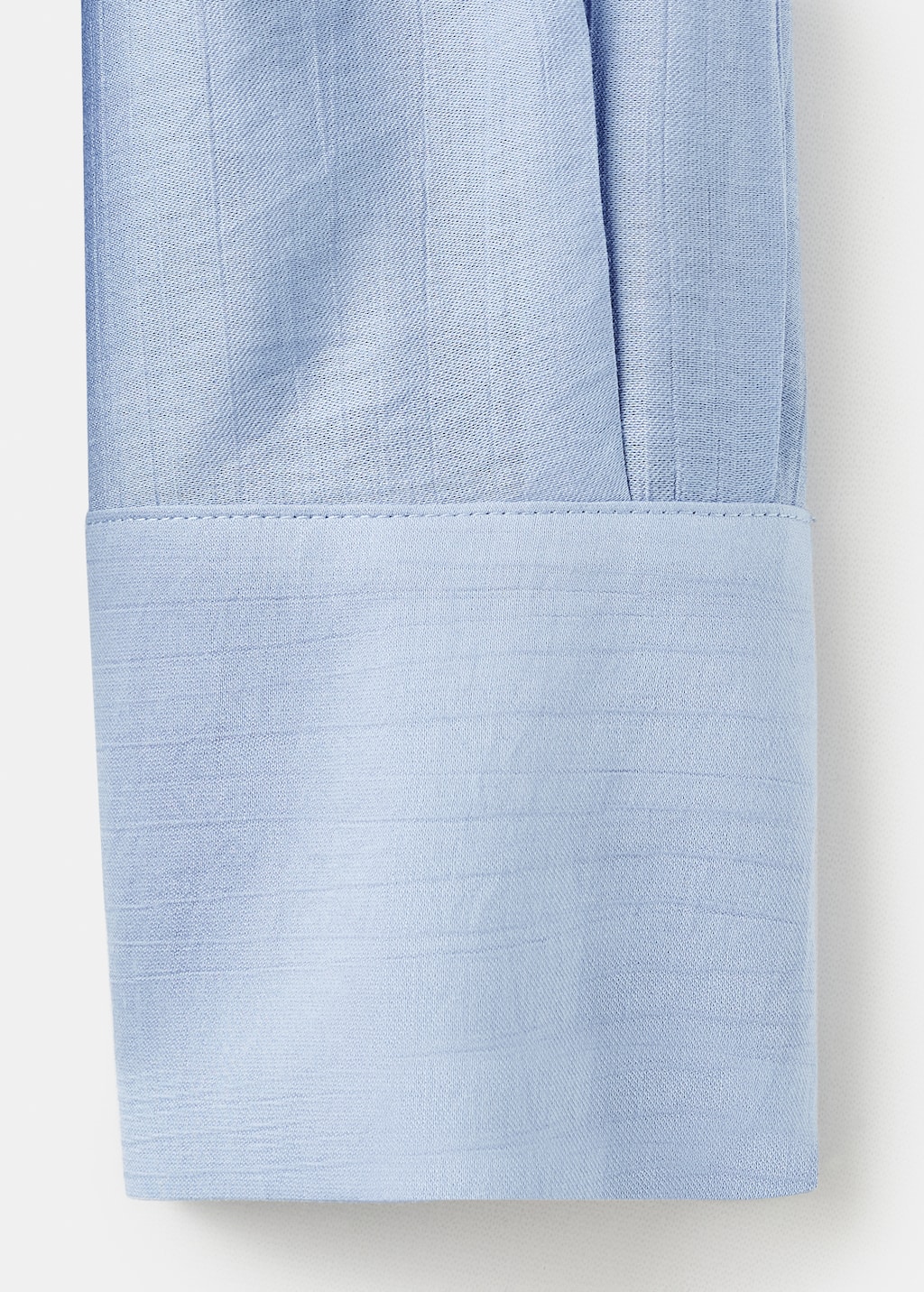 Textured blouse with foulard