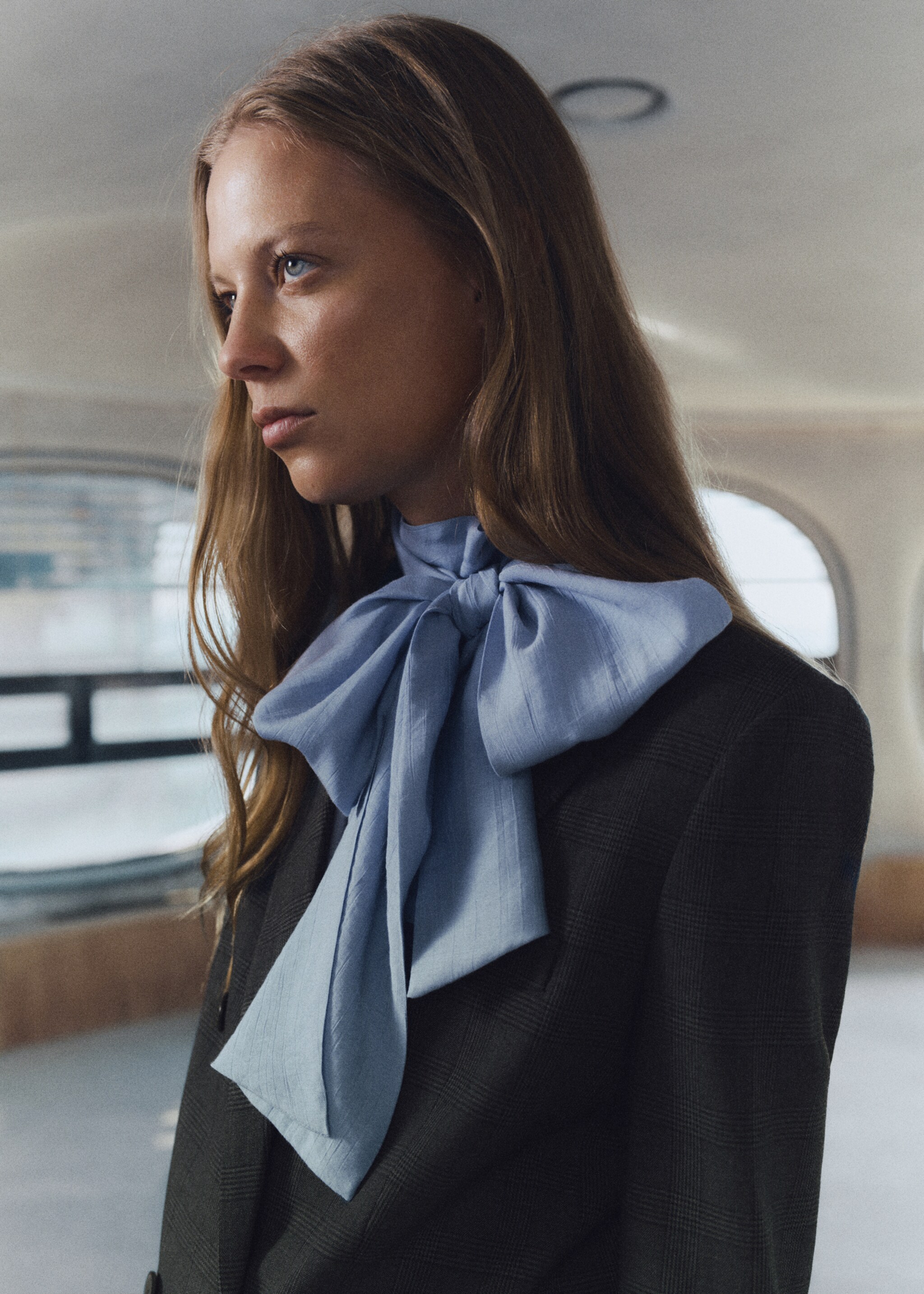 Textured blouse with foulard - Details of the article 1, Blue. Ref: 17077800-00.