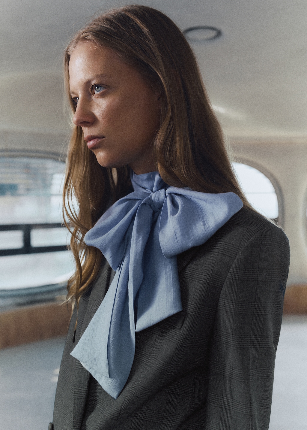 Textured blouse with foulard