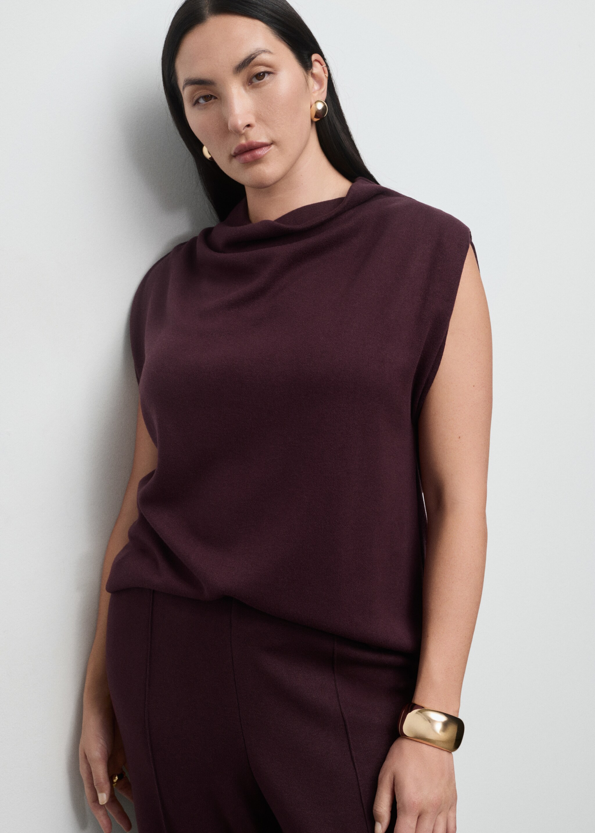 Draped neck top - Details of the article 5, Burgundy. Ref: 17077802-00.