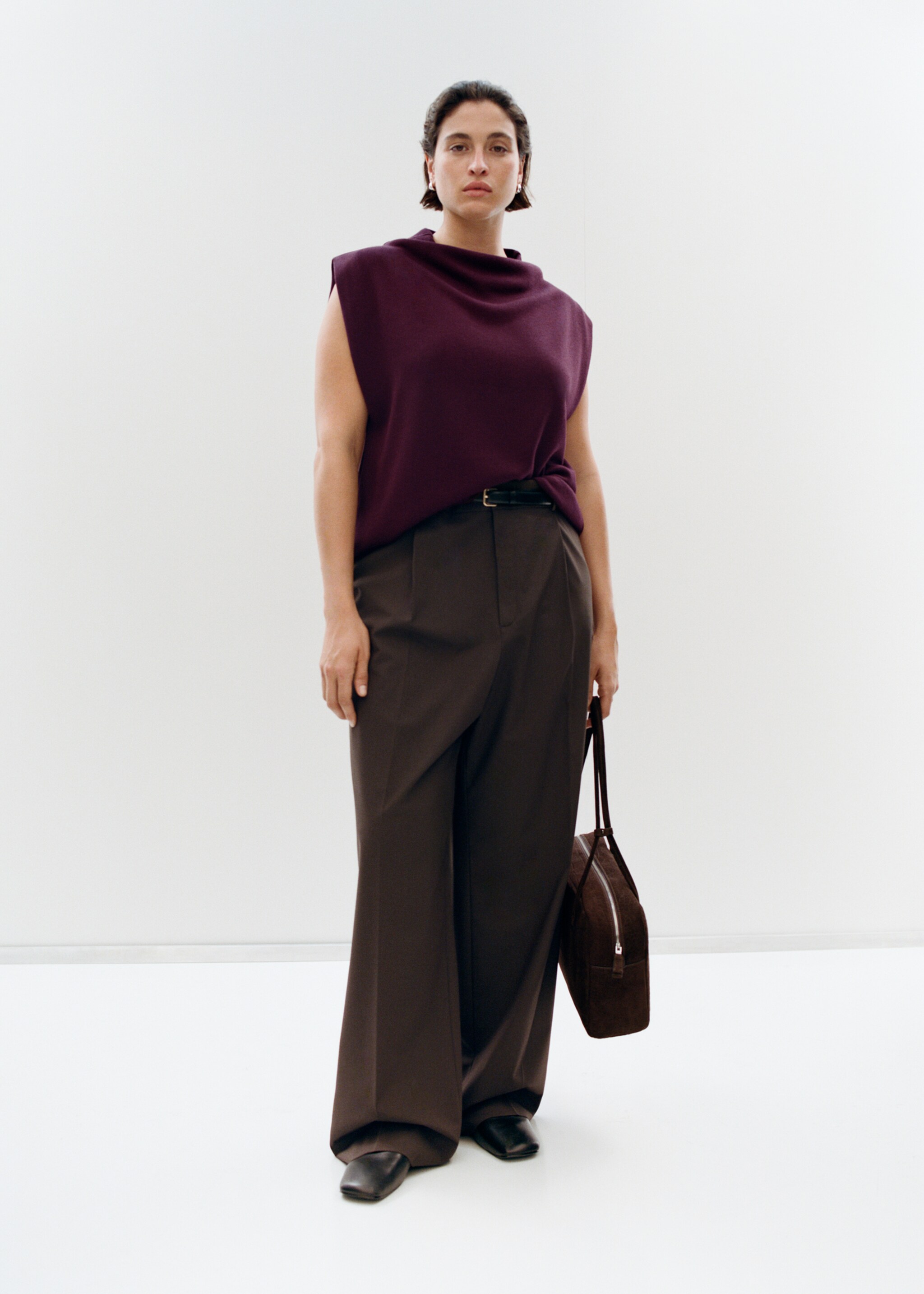 Draped neck top - Details of the article 7, Burgundy. Ref: 17077802-00.
