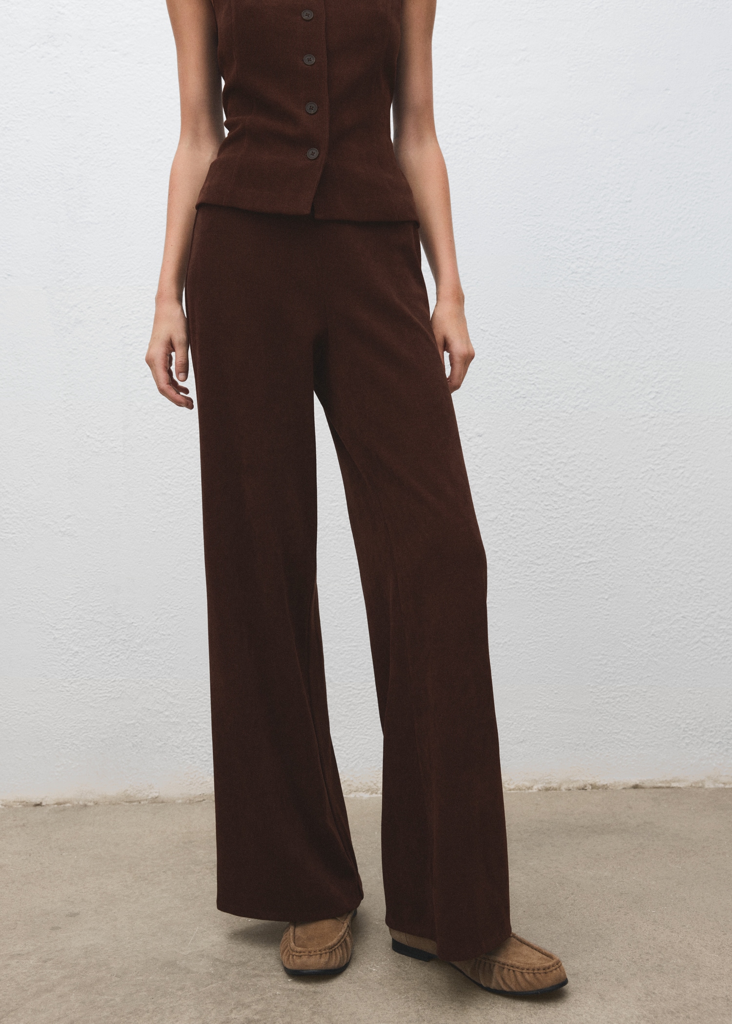 Corduroy trousers with elastic waist - Medium plane