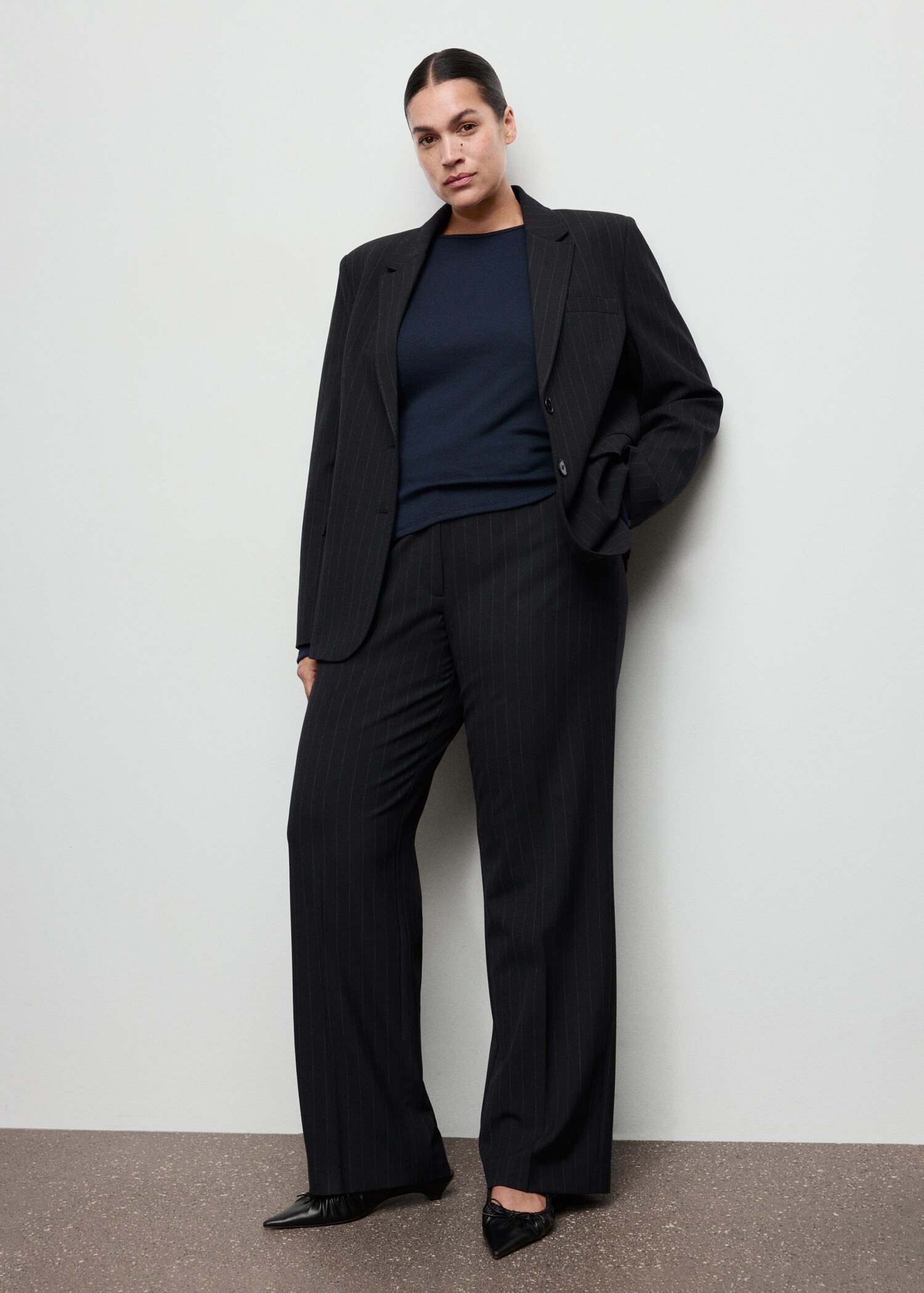 Ribbed long-sleeved t-shirt - Details of the article 3