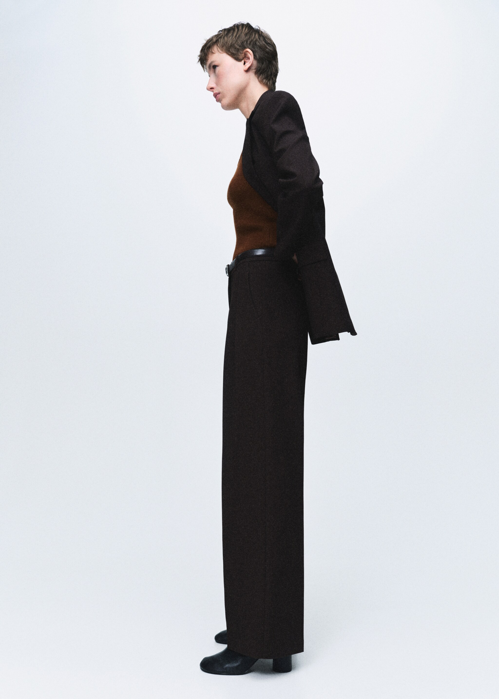 Knitted top with studs - Details of the article 2, Brown. Ref: 17077812-00.