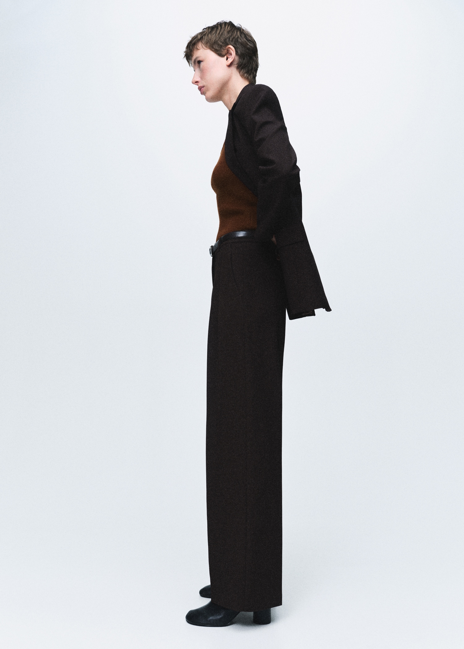 Knitted top with studs - Details of the article 2