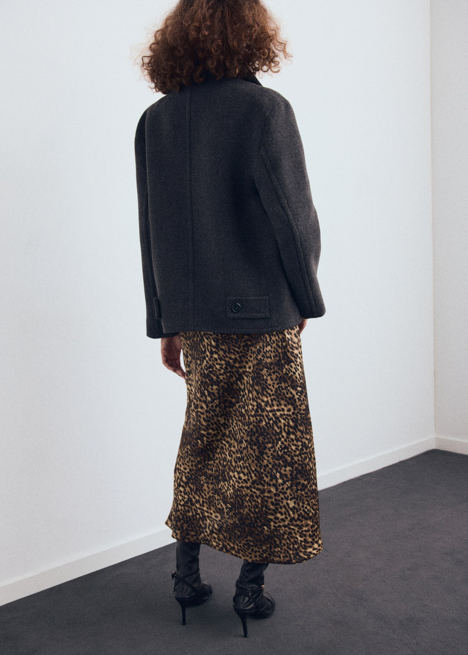 Leopard-print satin skirt - Reverse of the article