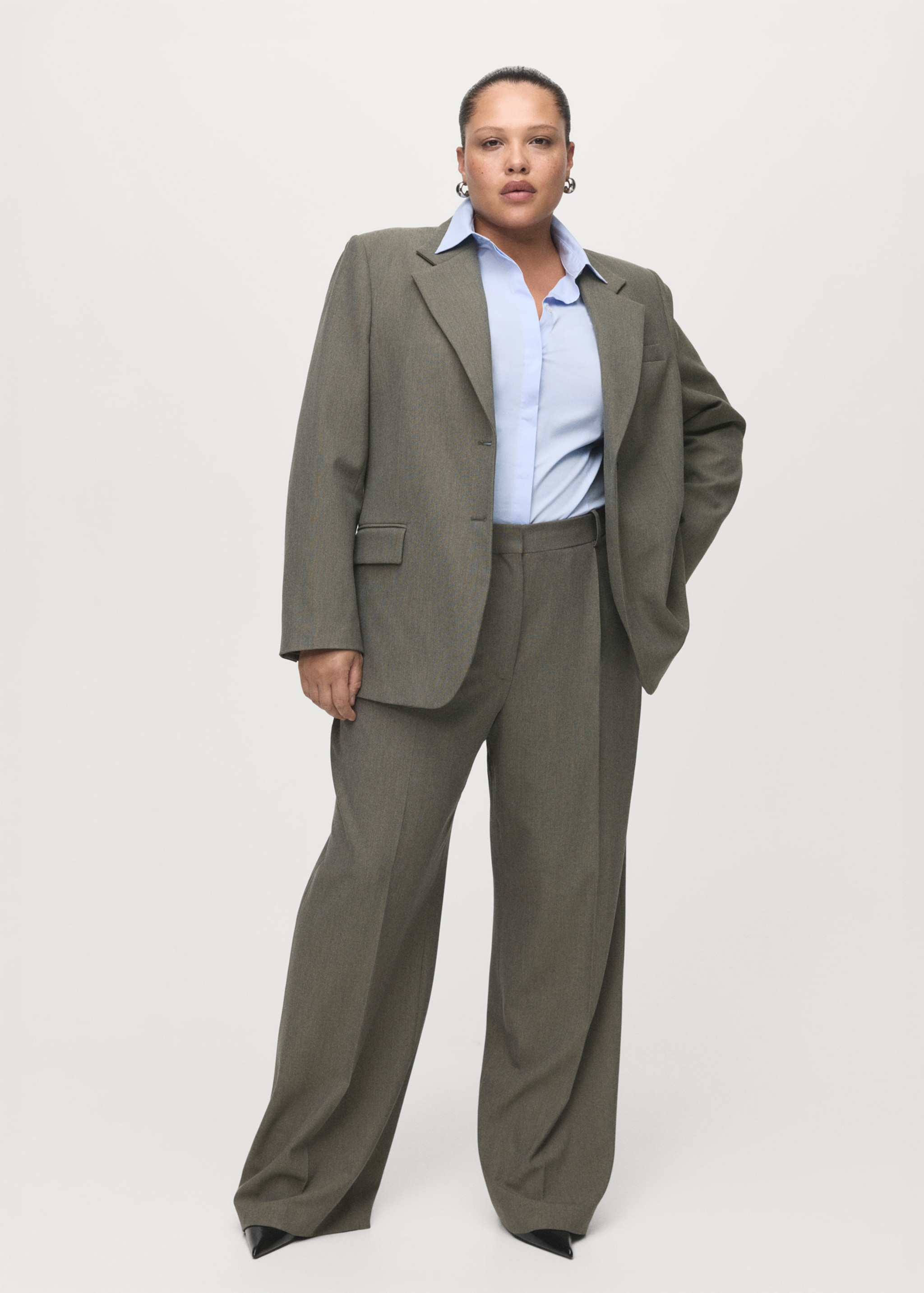 Pleated straight-leg suit trousers - Details of the article 3, Pastel Green. Ref: 17077818-00.