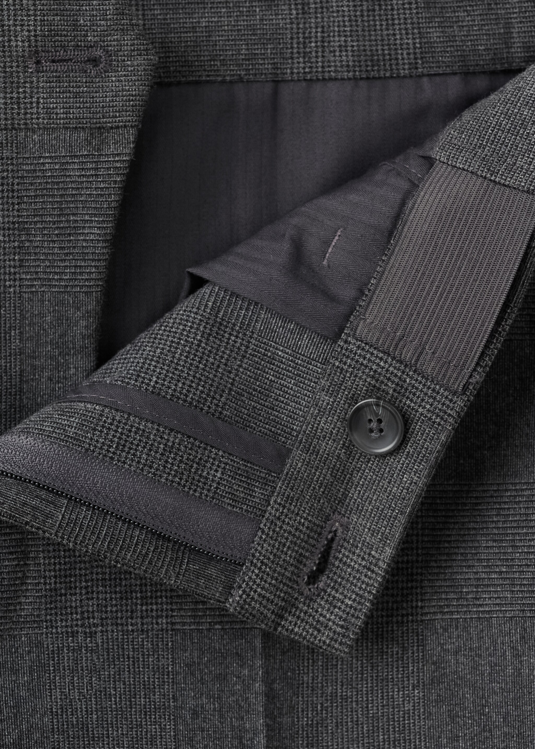 Regular-fit flannel trousers - Details of the article 0, Dark Heather Grey. Ref: 17077883-00.
