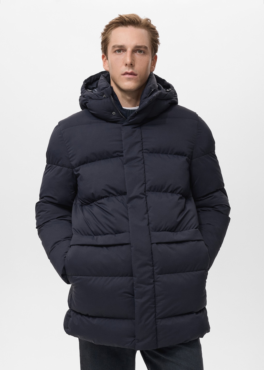 Water-repellent hood puffer coat