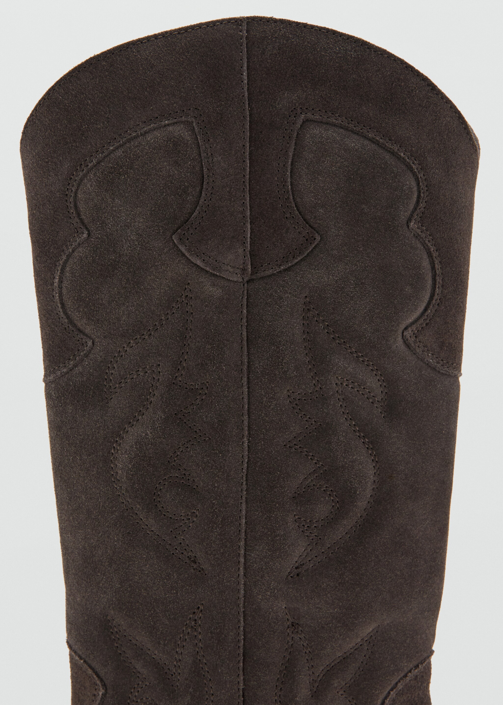 Boots jade - Details of the article 1, Tobacco Brown. Ref: 17077893-00.