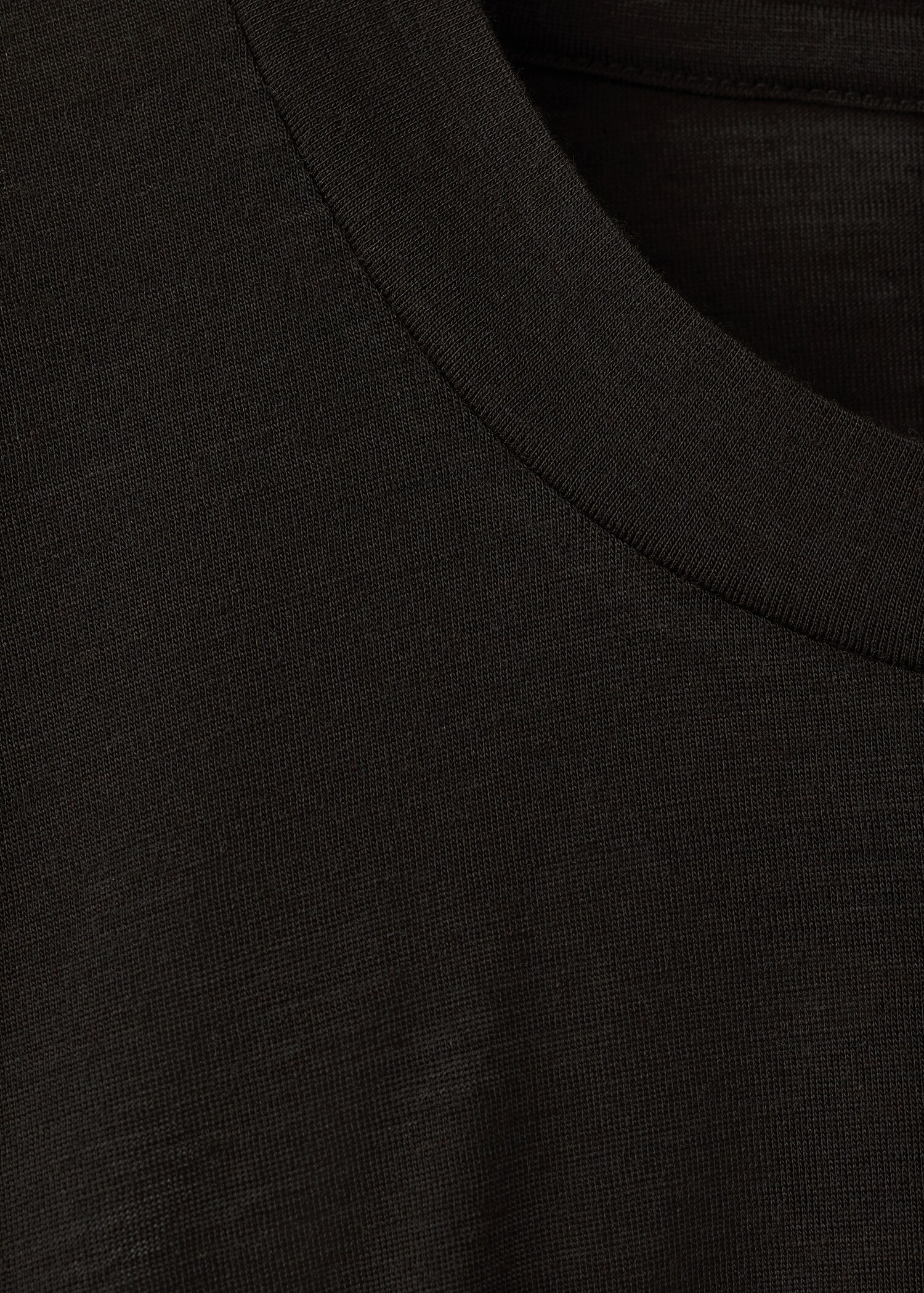 T-shirt com mistura de lã slim fit - Pormenor do artigo 8
