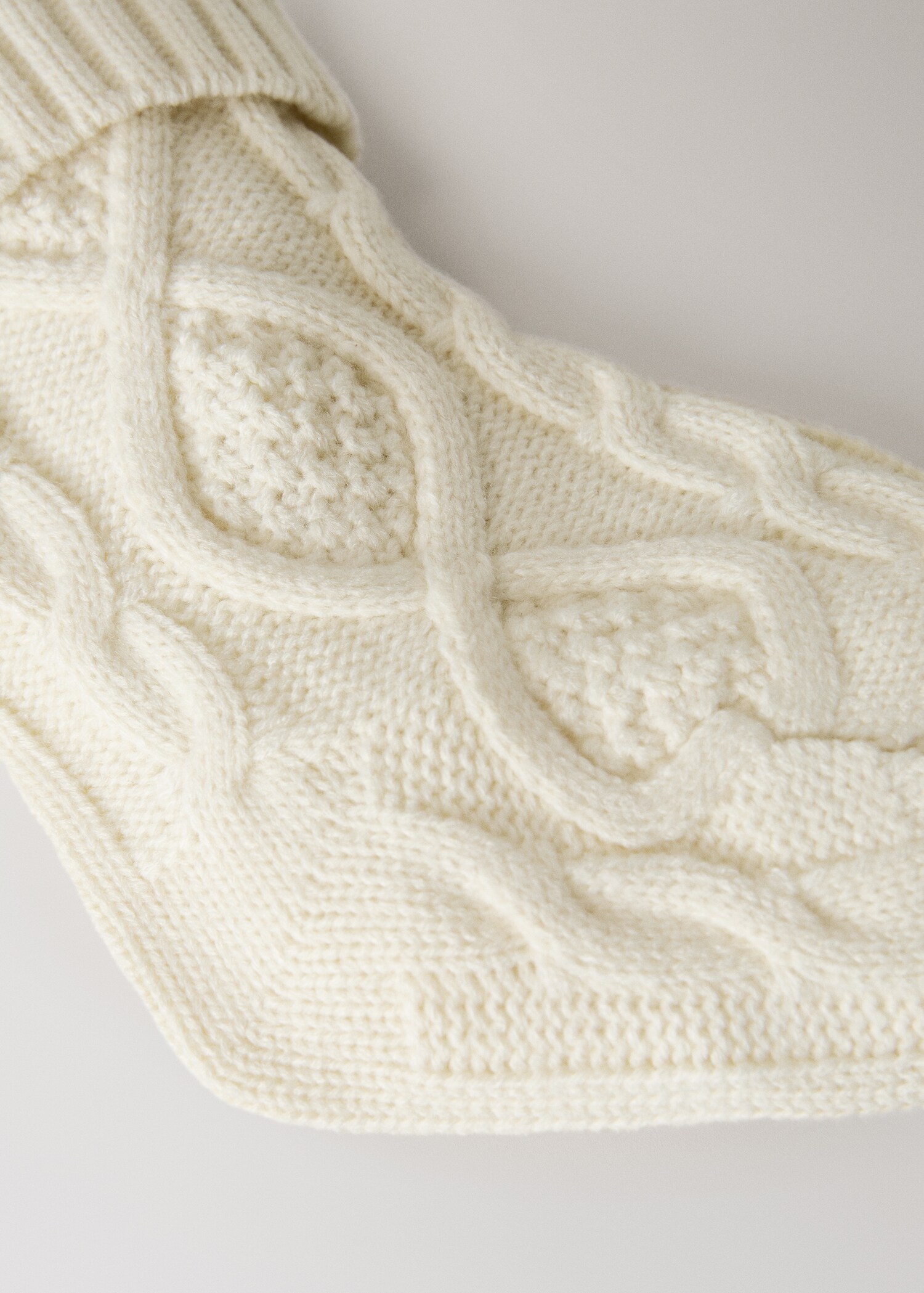 Vánoční pletené ponožky s copánkovým vzorem - Detail zboží 1