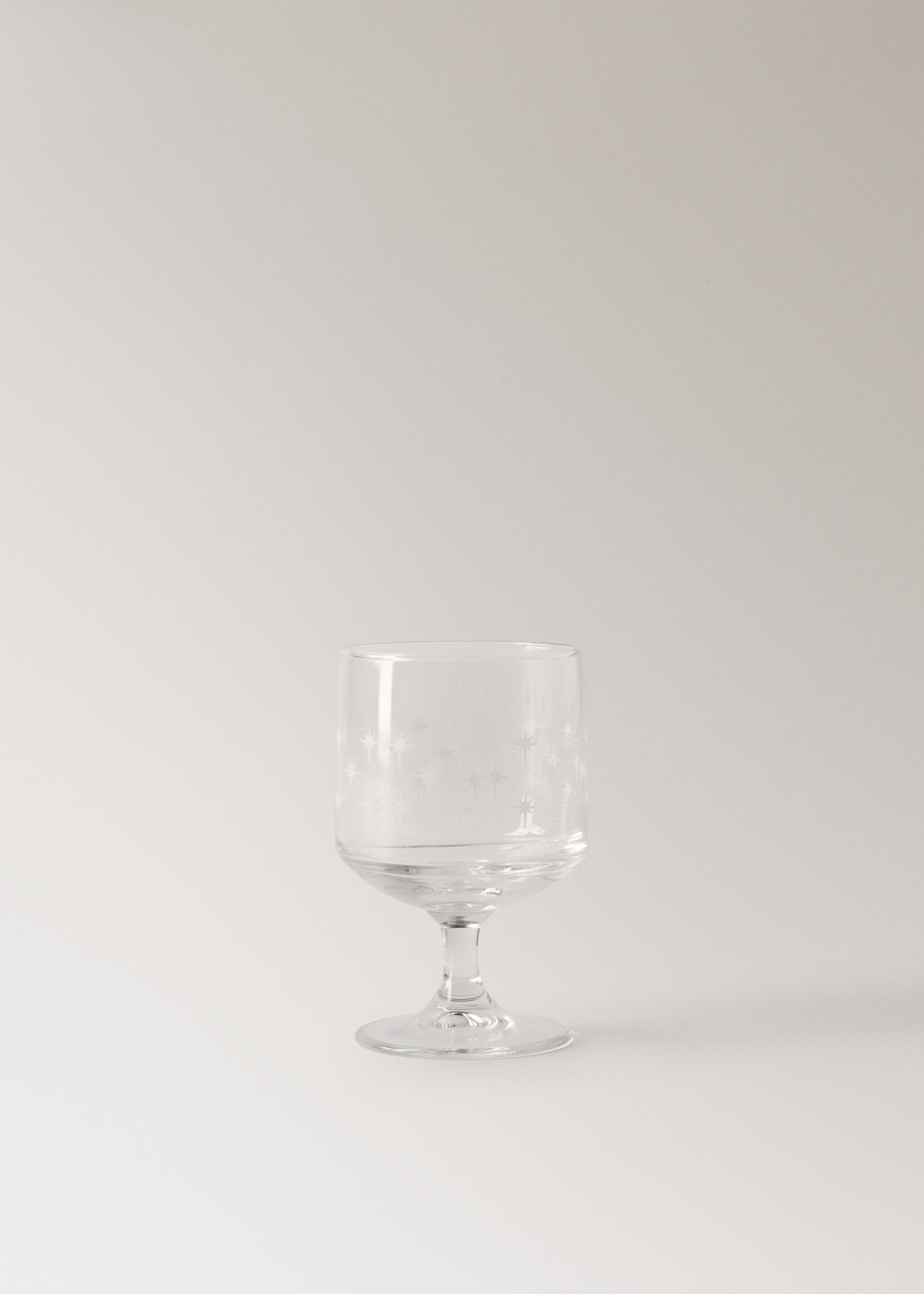Clear glass cup - Article without model, Off White. Ref: 17077908-00.