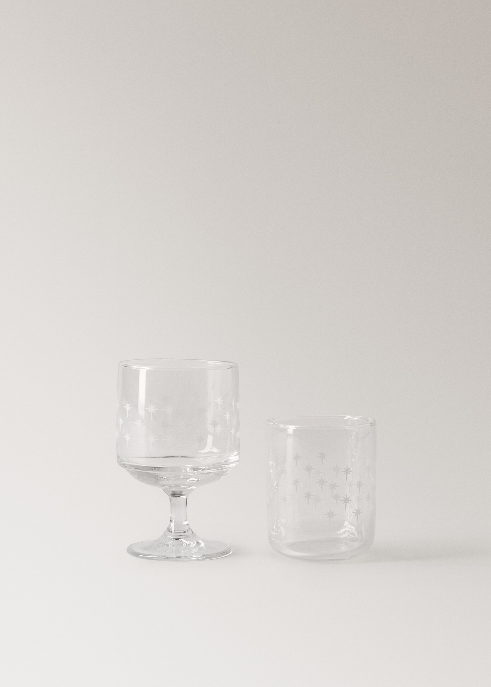 Clear glass cup - Details of the article 3, Off White. Ref: 17077908-00.