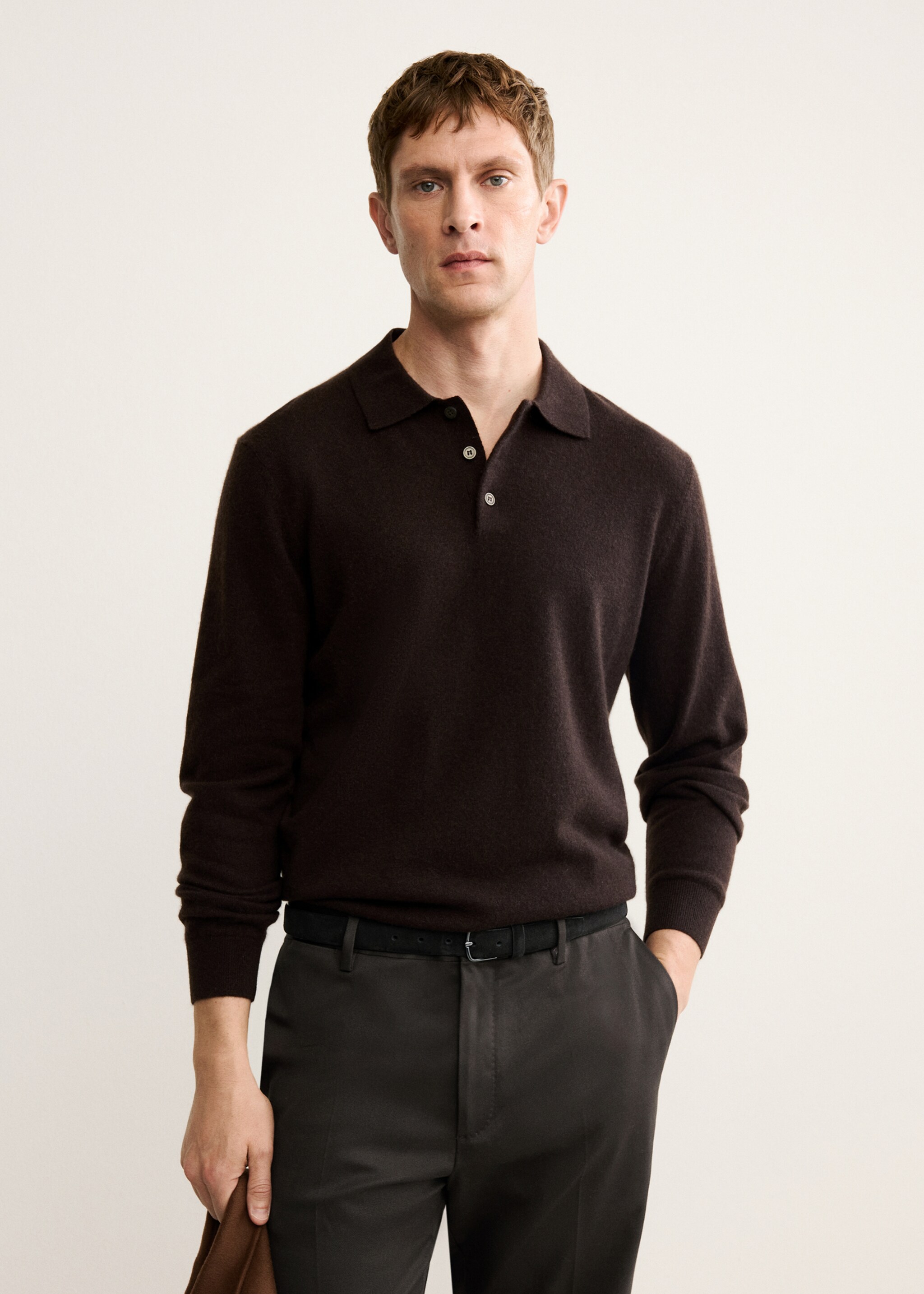 Camisola com estilo de polo de 100% caxemira - Plano médio, Chocolate. Ref: 17078276-00.