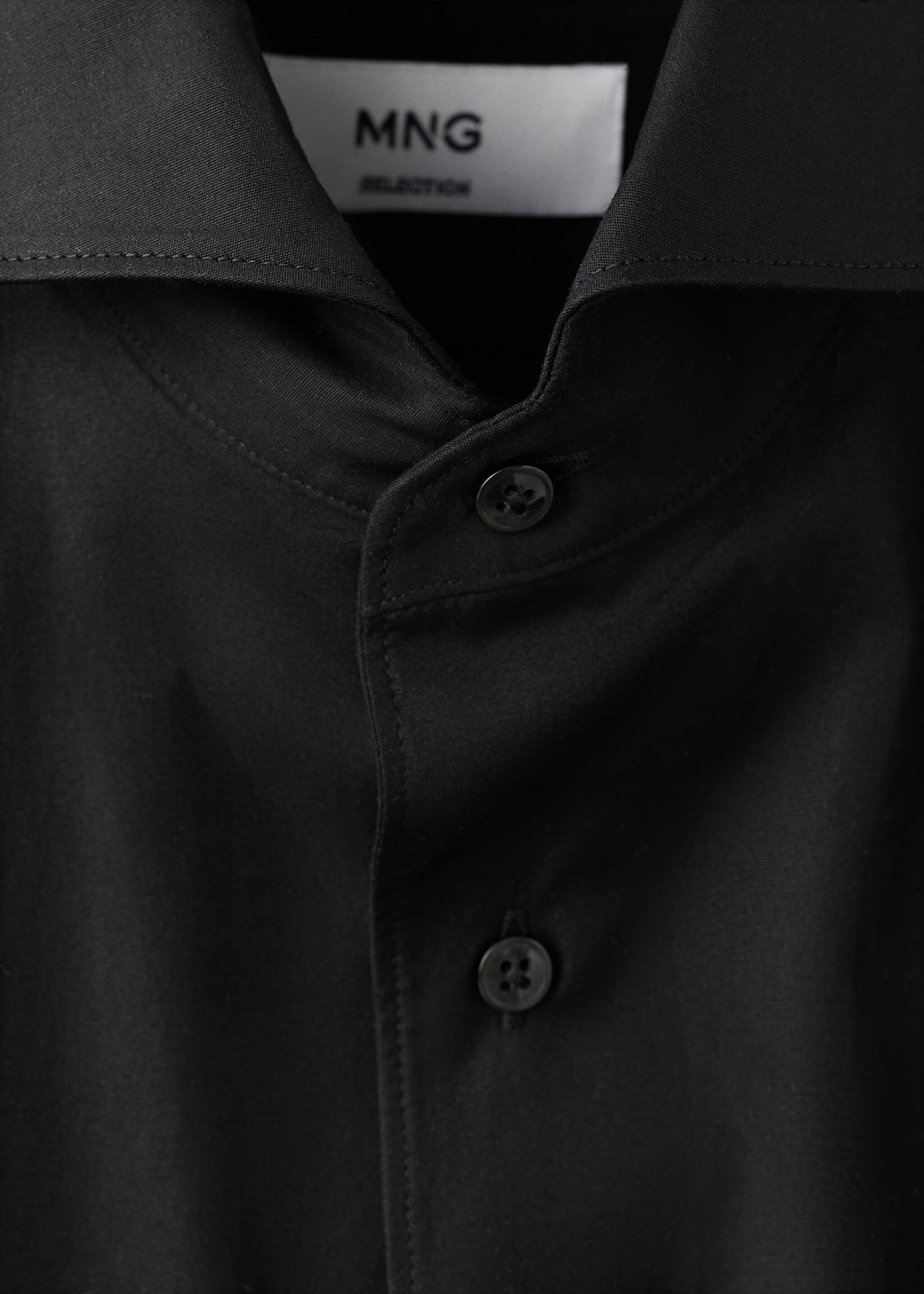 Regular-fit 100% cotton shirt - Details of the article 8, Black. Ref: 17078288-00.