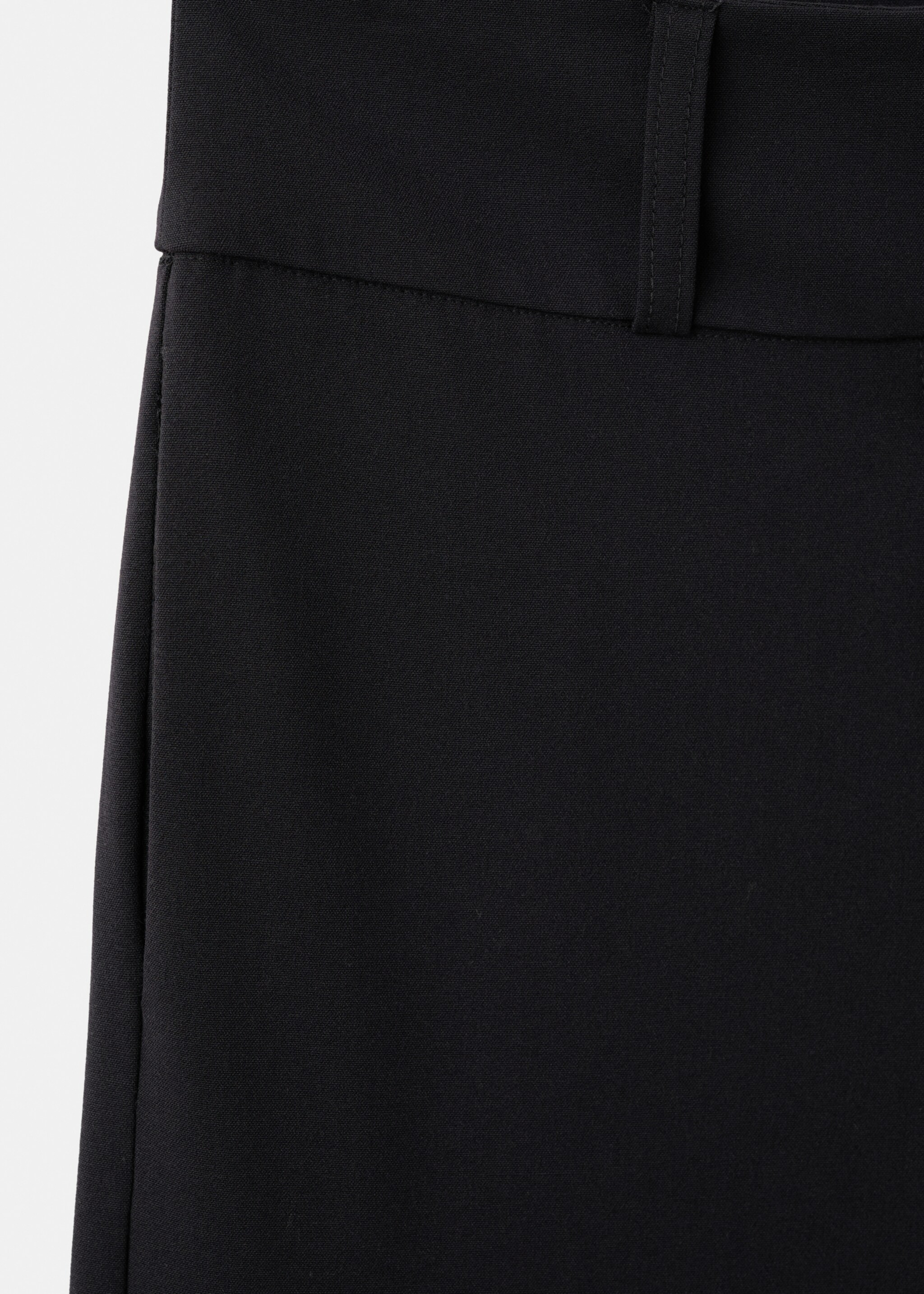 Straight trousers - Details of the article 8, Black. Ref: 17078291-00.